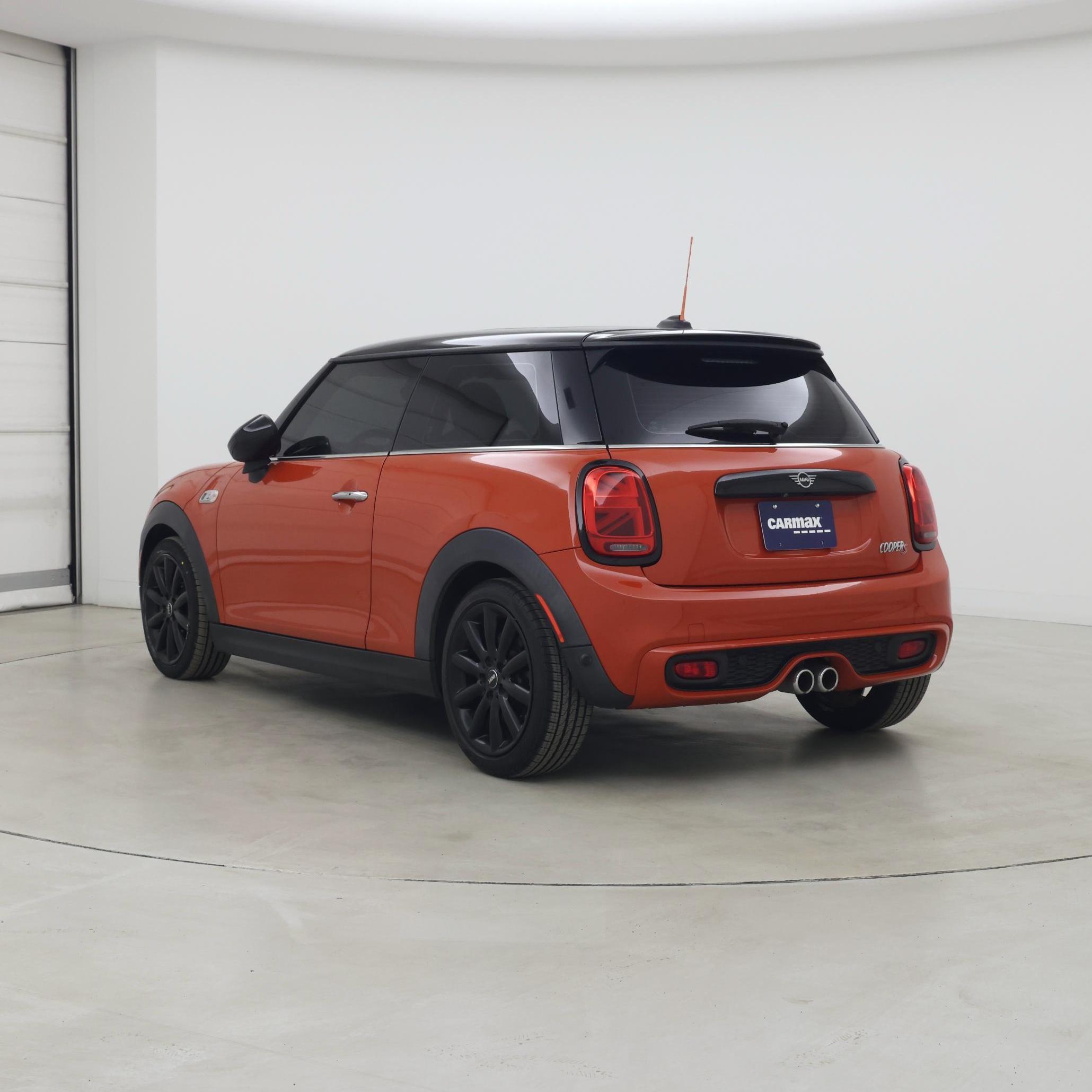 Thumbnail: 2020 MINI Cooper Hardtop - 2