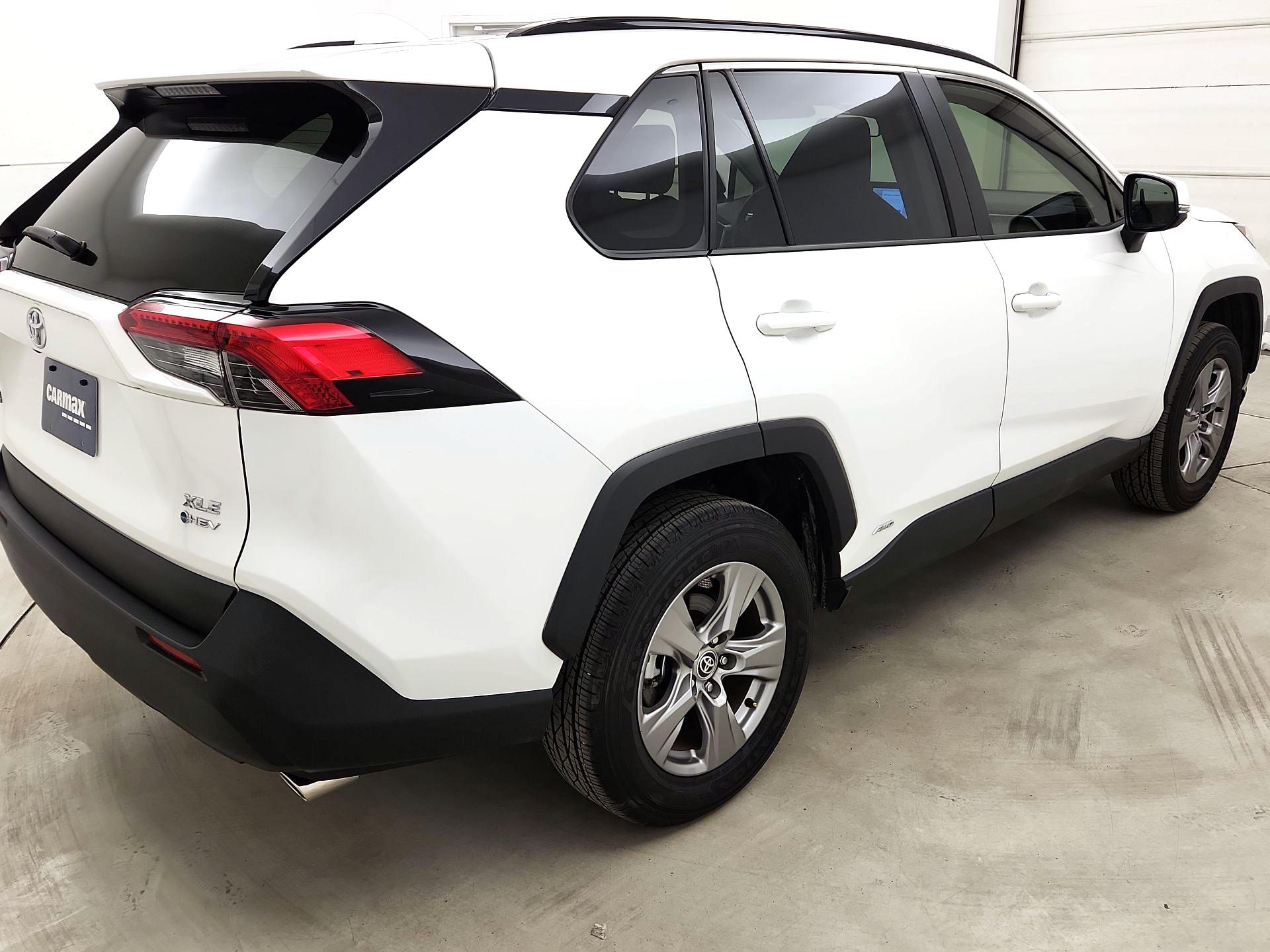 Thumbnail: 2025 Toyota RAV4 - 5