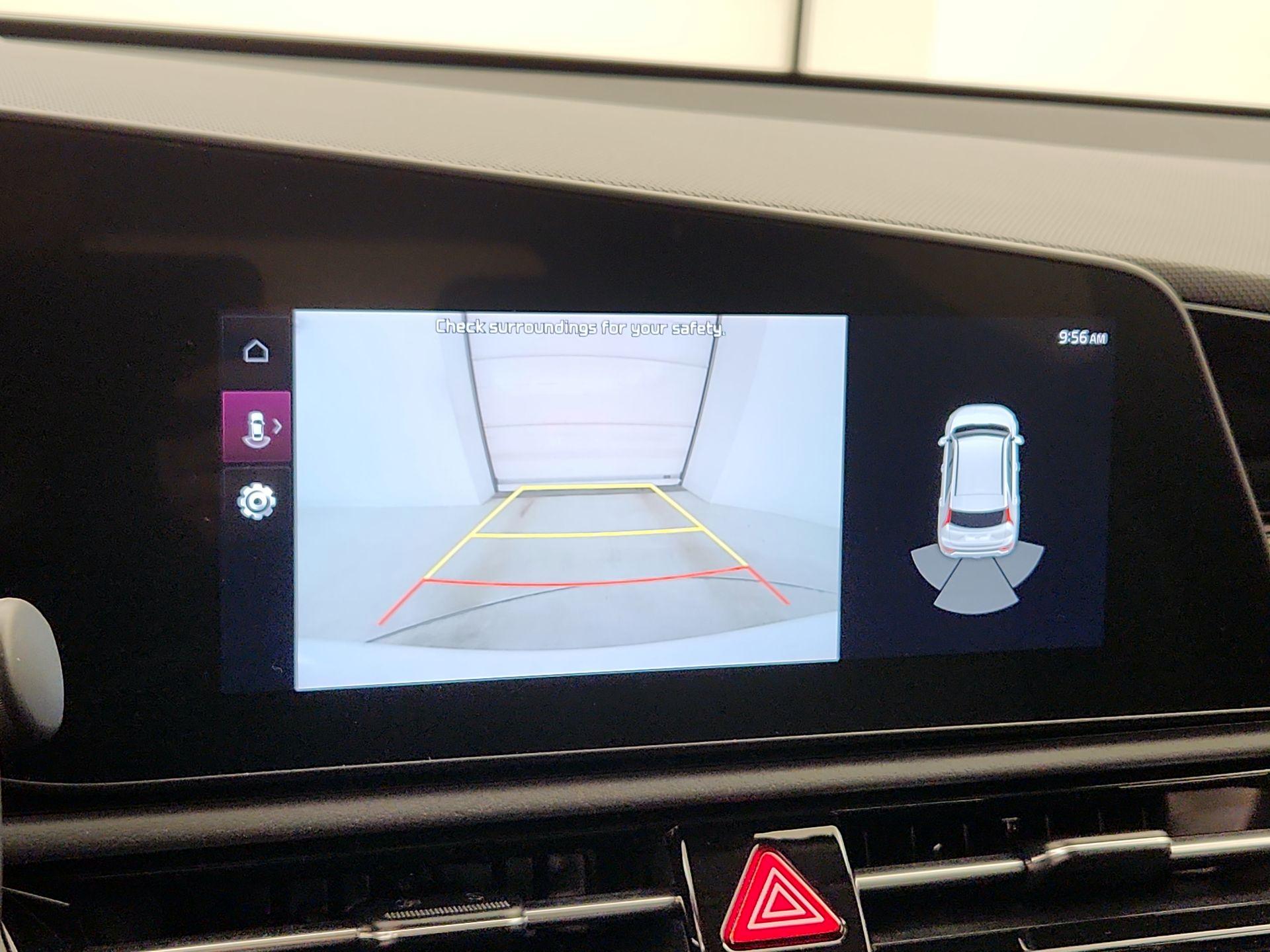 Thumbnail: 2023 Kia Niro - 13