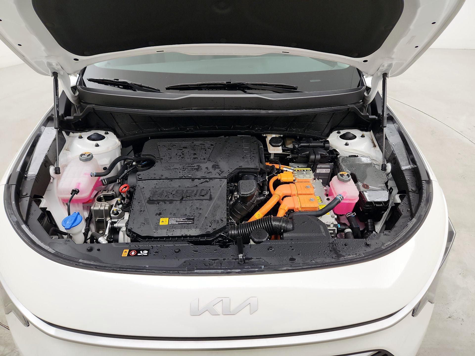 Thumbnail: 2023 Kia Niro - 20