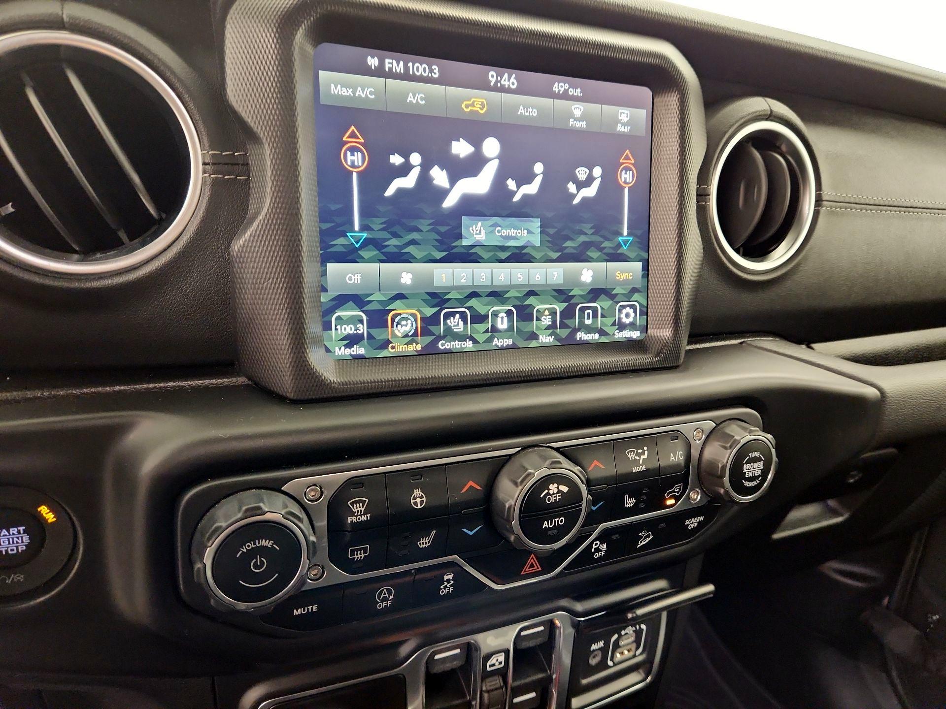 Thumbnail: 2021 Jeep Wrangler - 15