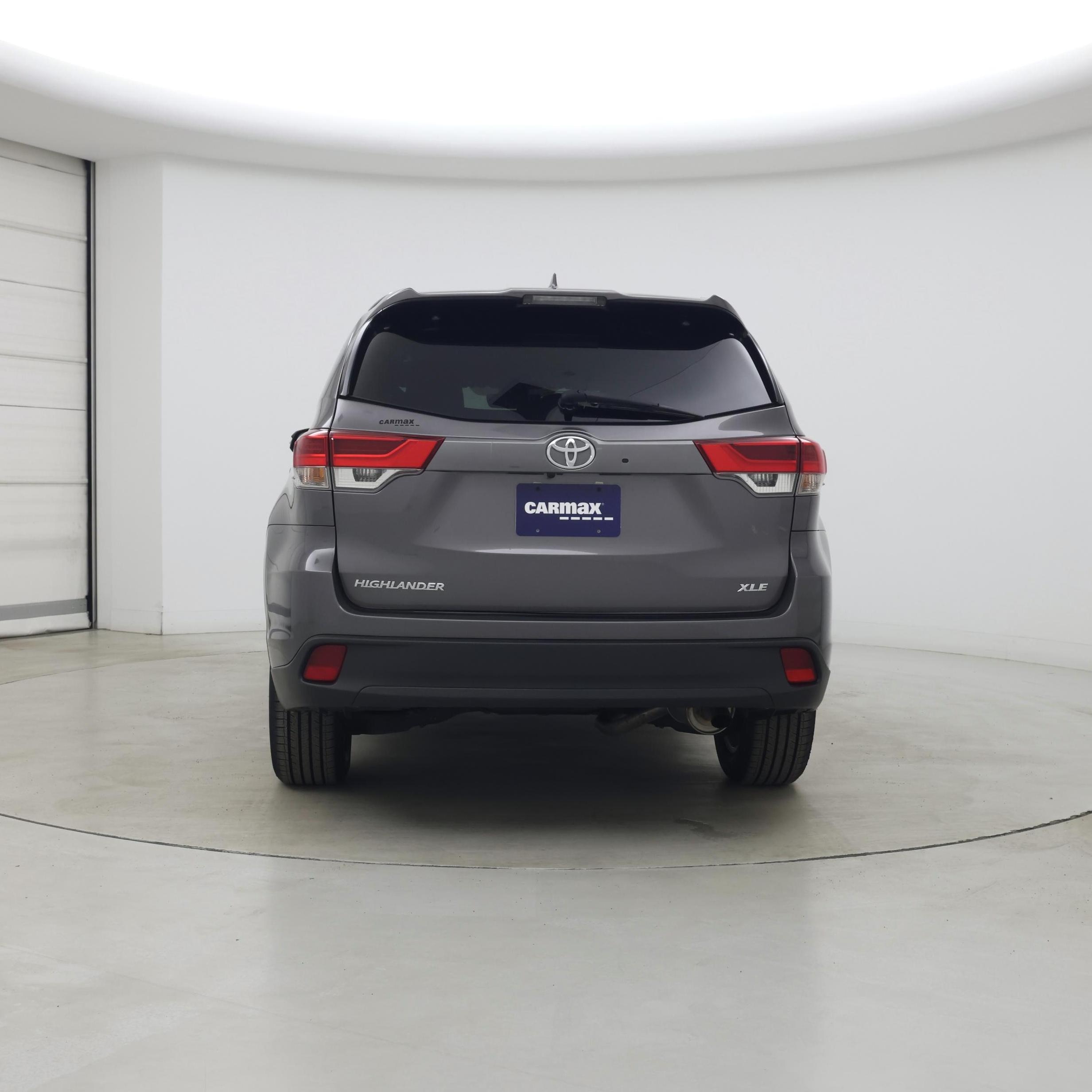 Thumbnail: 2017 Toyota Highlander - 6