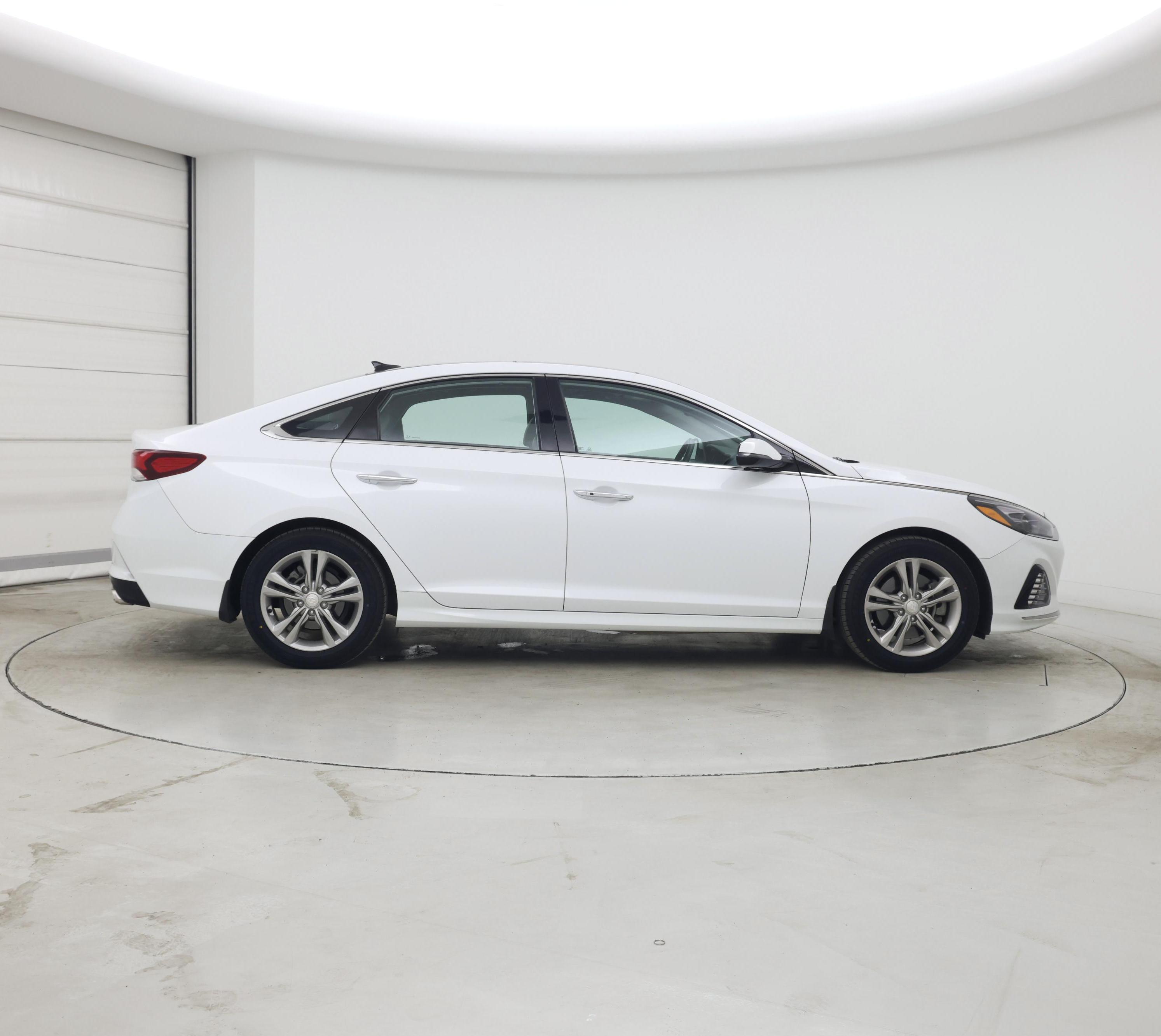 Thumbnail: 2018 Hyundai Sonata - 7