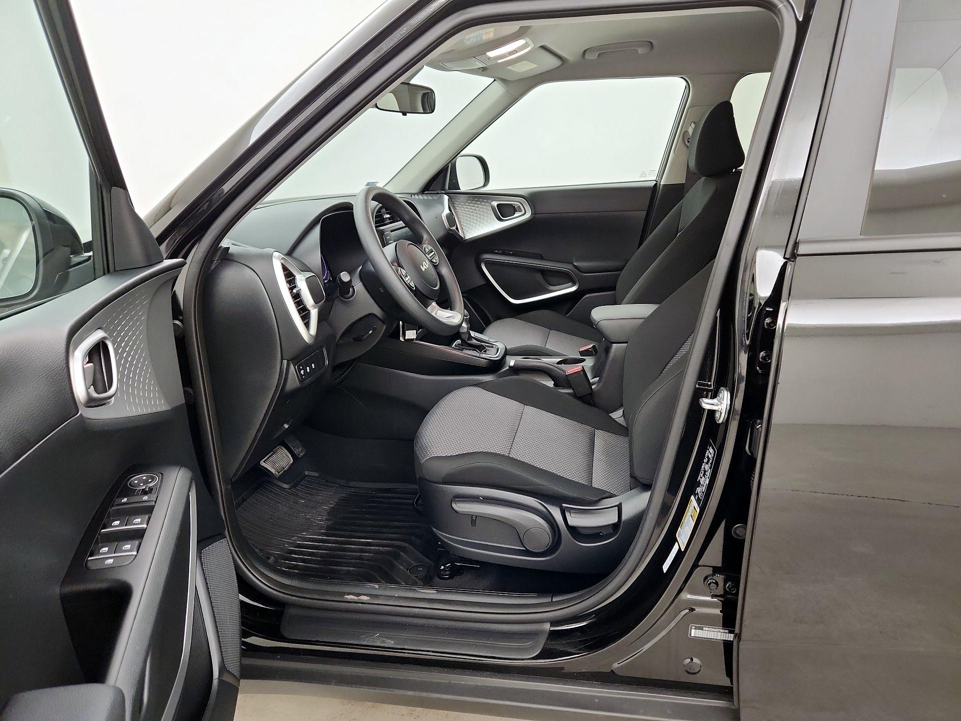 Thumbnail: 2025 Kia Soul - 9