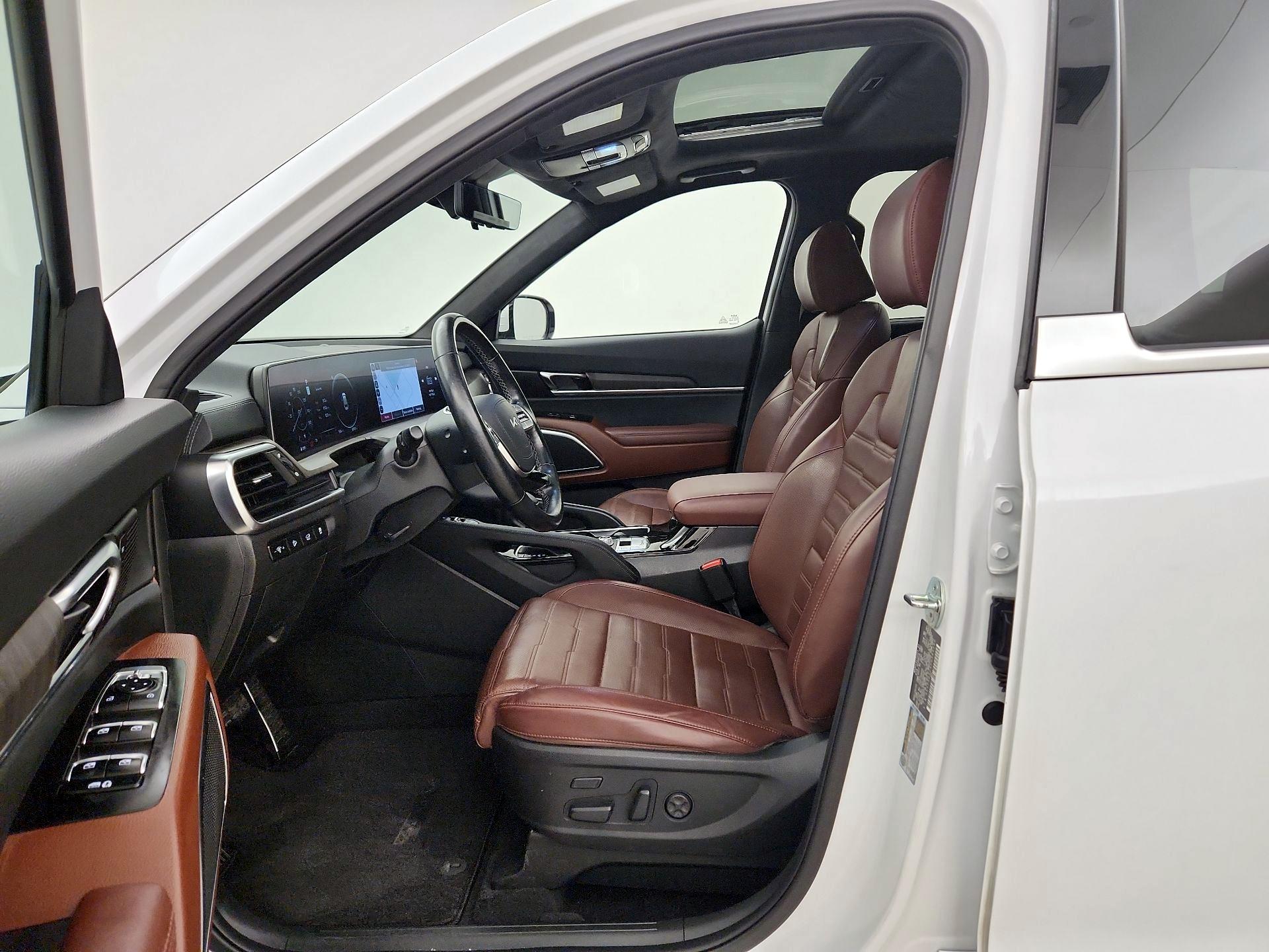 Thumbnail: 2023 Kia Telluride - 9