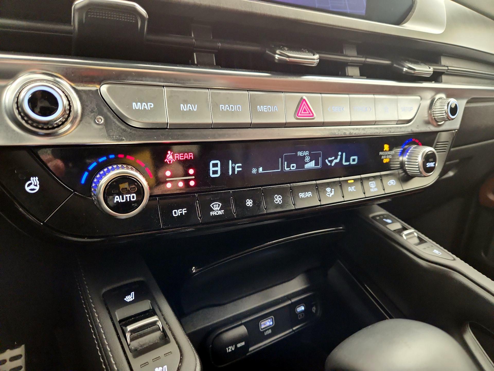 Thumbnail: 2023 Kia Telluride - 15