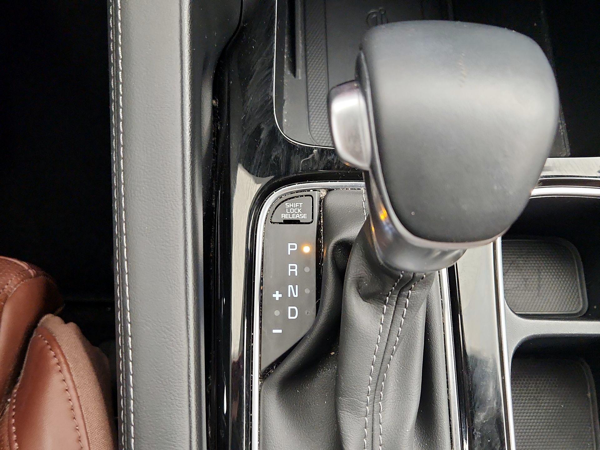 Thumbnail: 2023 Kia Telluride - 16