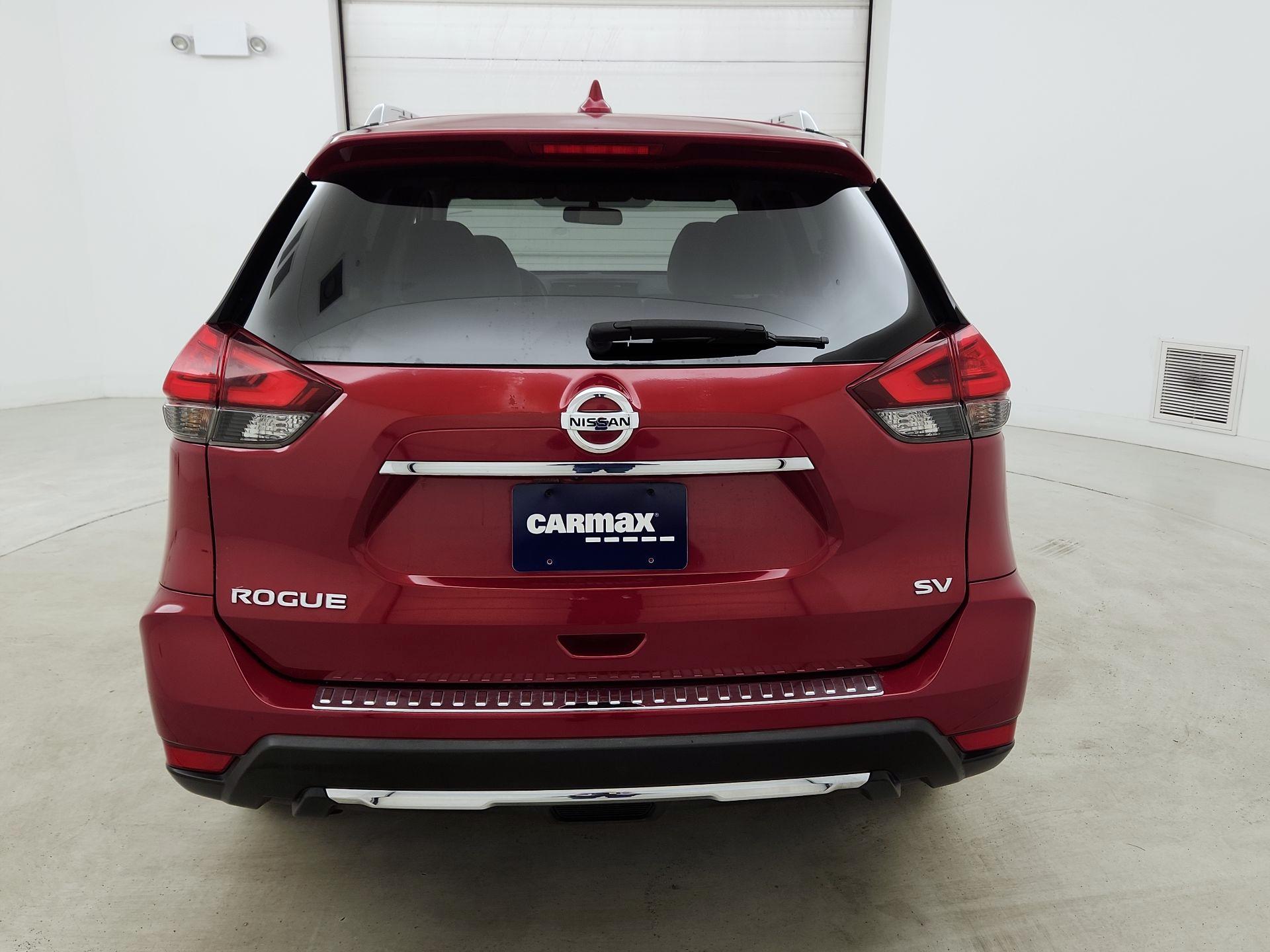 Thumbnail: 2017 Nissan Rogue - 6