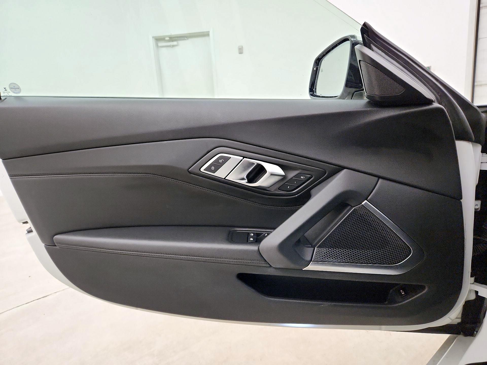 Thumbnail: 2020 BMW Z4 - 10