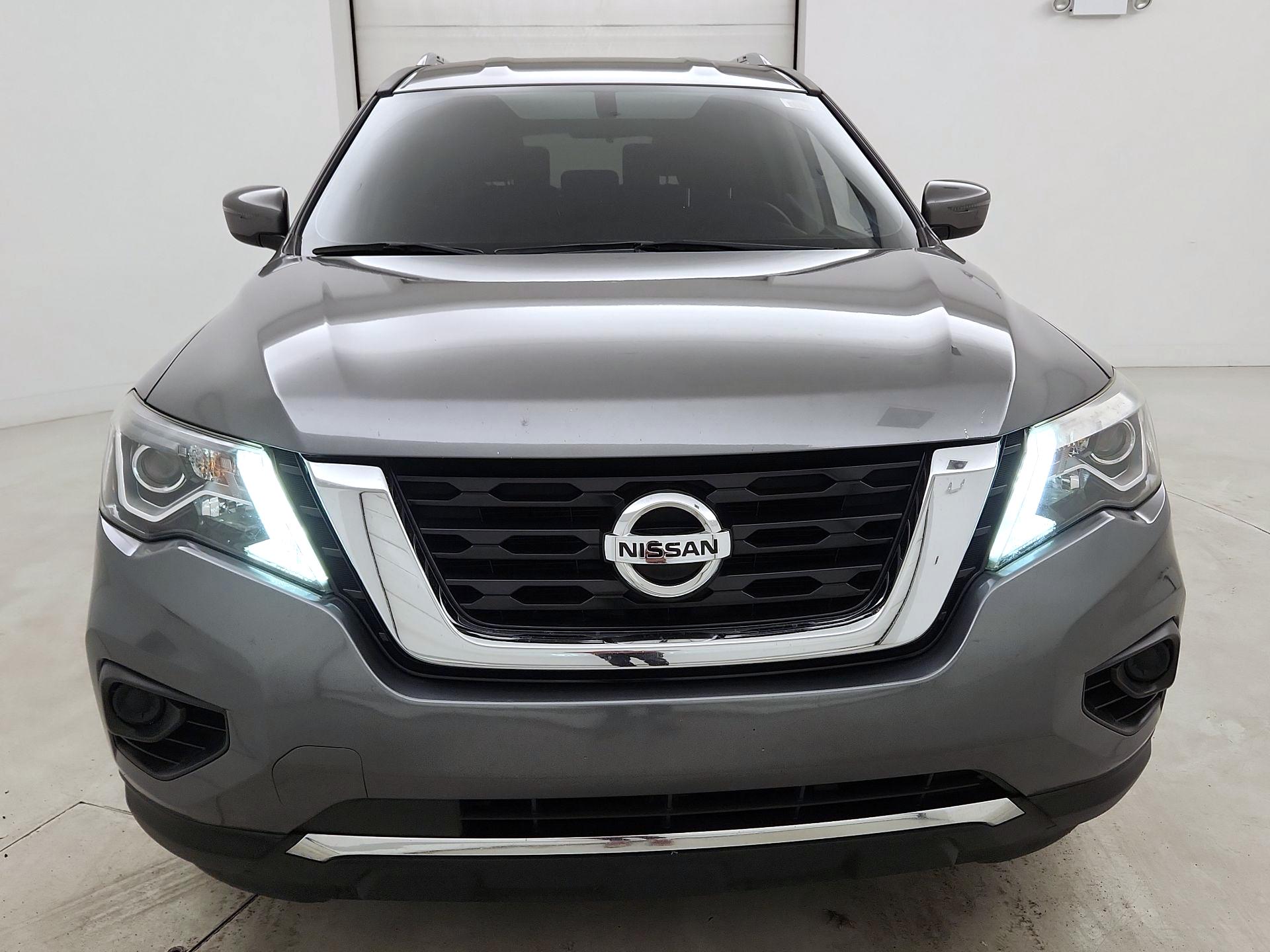Thumbnail: 2019 Nissan Pathfinder - 2