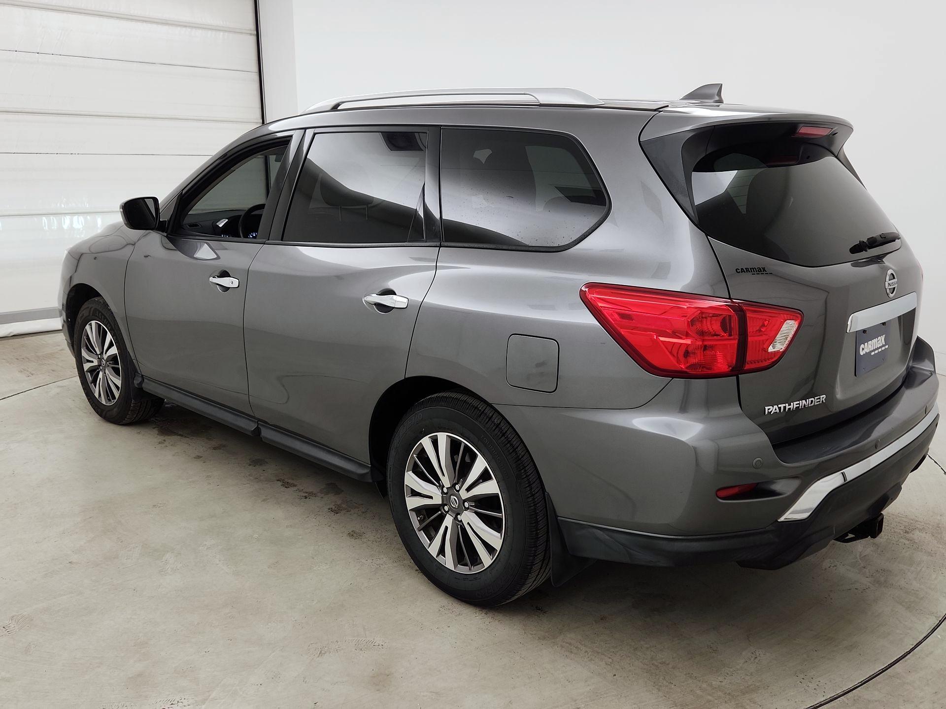 Thumbnail: 2019 Nissan Pathfinder - 7