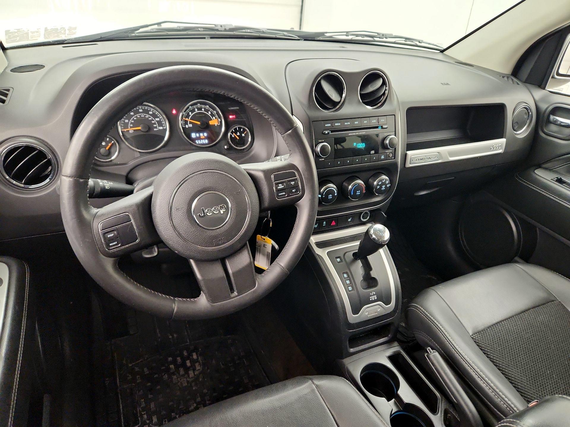 Thumbnail: 2014 Jeep Compass - 9