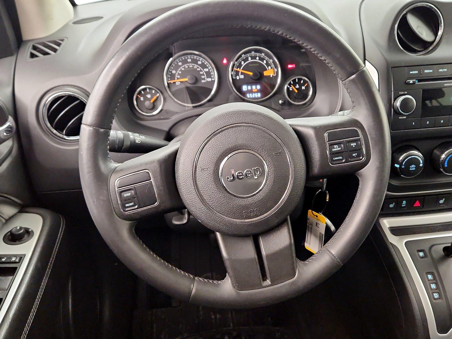 Thumbnail: 2014 Jeep Compass - 10