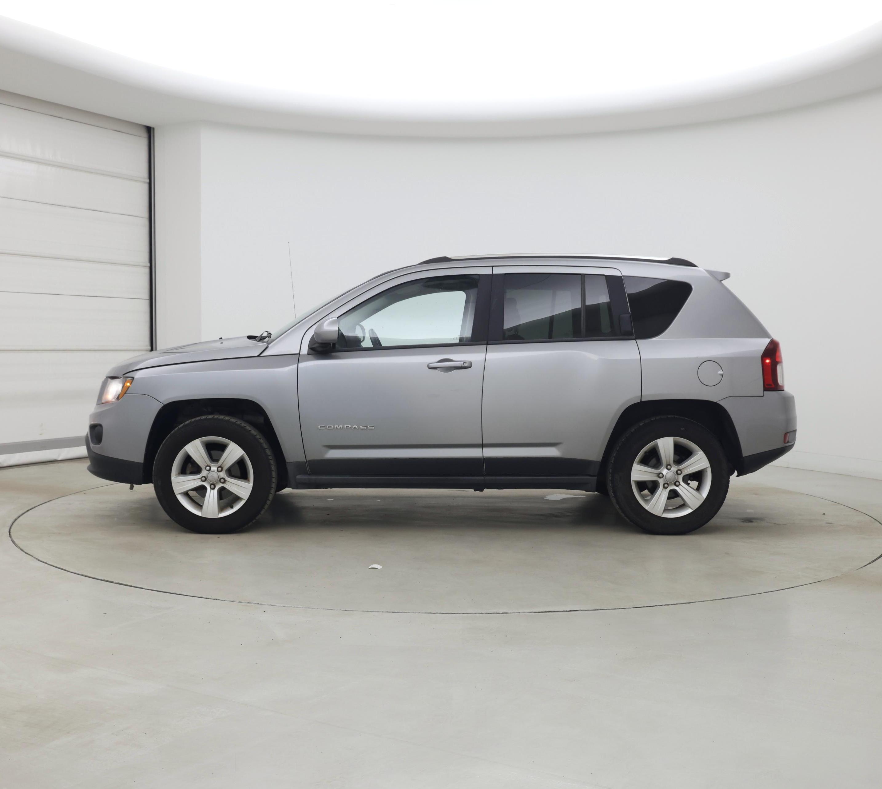 Thumbnail: 2014 Jeep Compass - 3