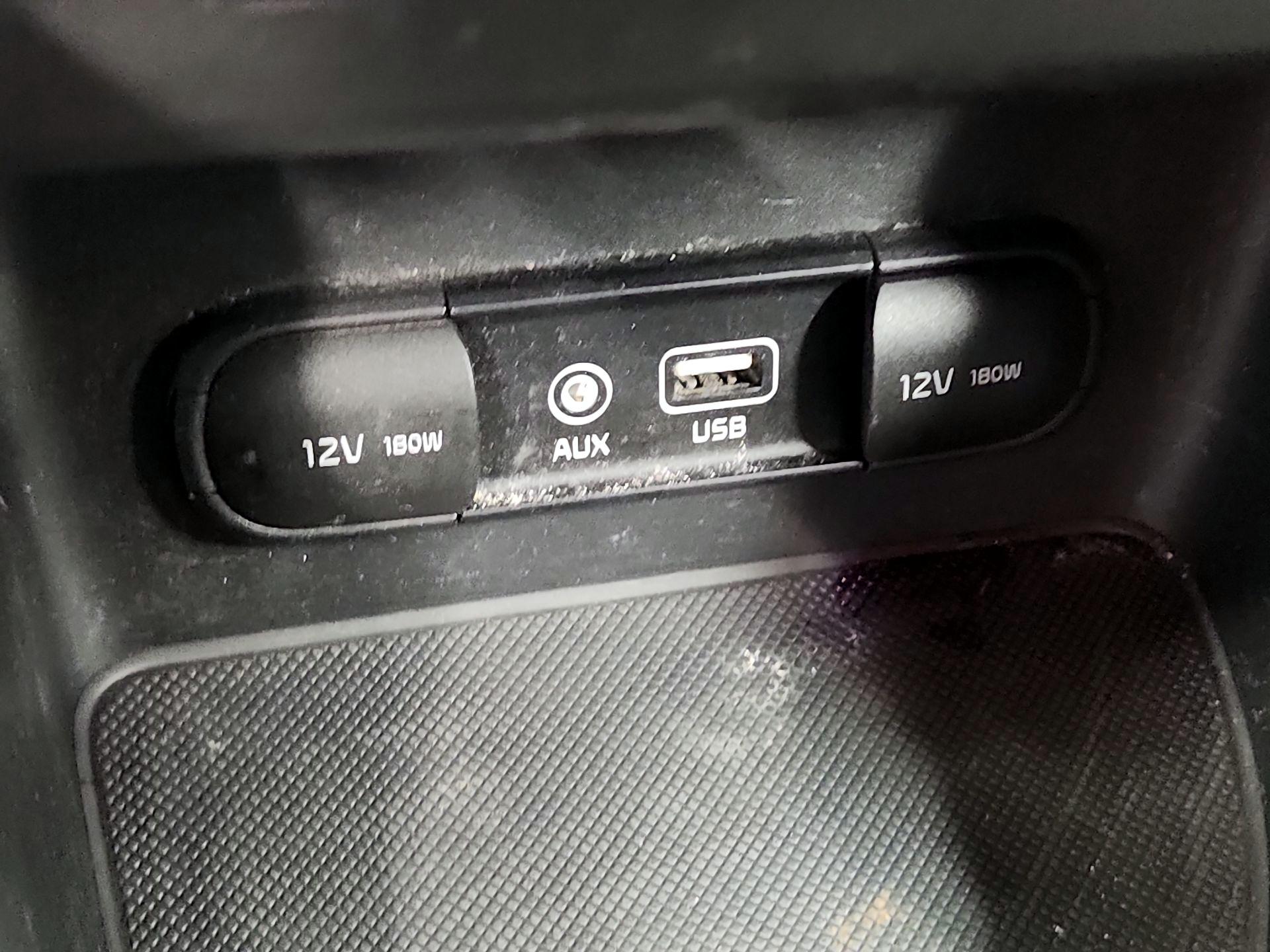 Thumbnail: 2018 Kia Sportage - 18