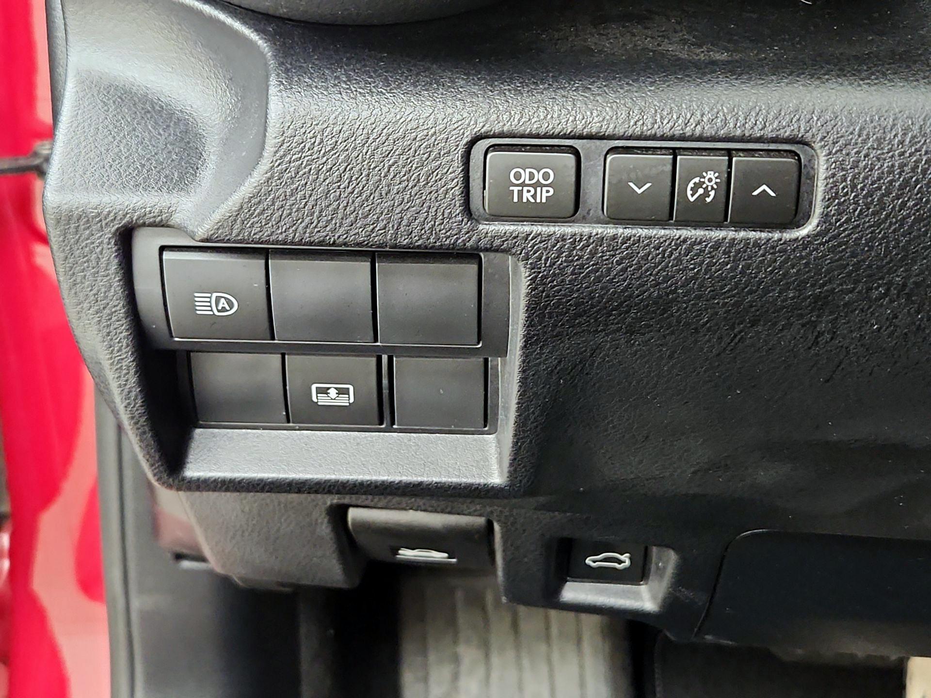 Thumbnail: 2022 Lexus IS - 13