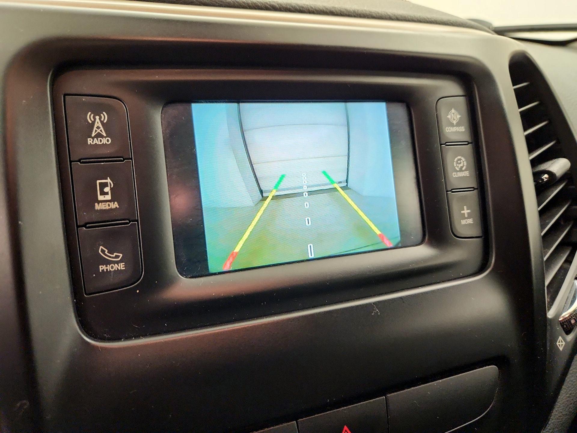 Thumbnail: 2015 Jeep Cherokee - 12