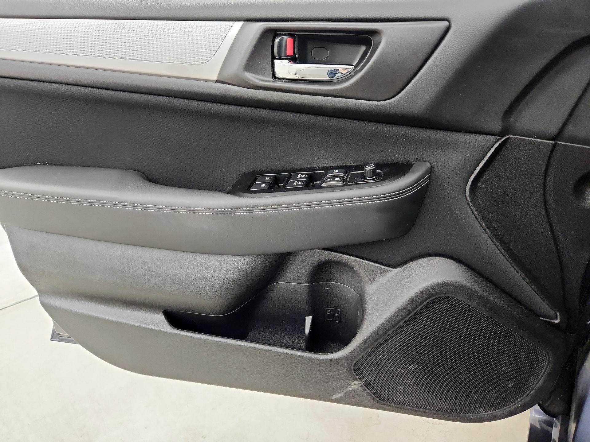 Thumbnail: 2017 Subaru Legacy - 12