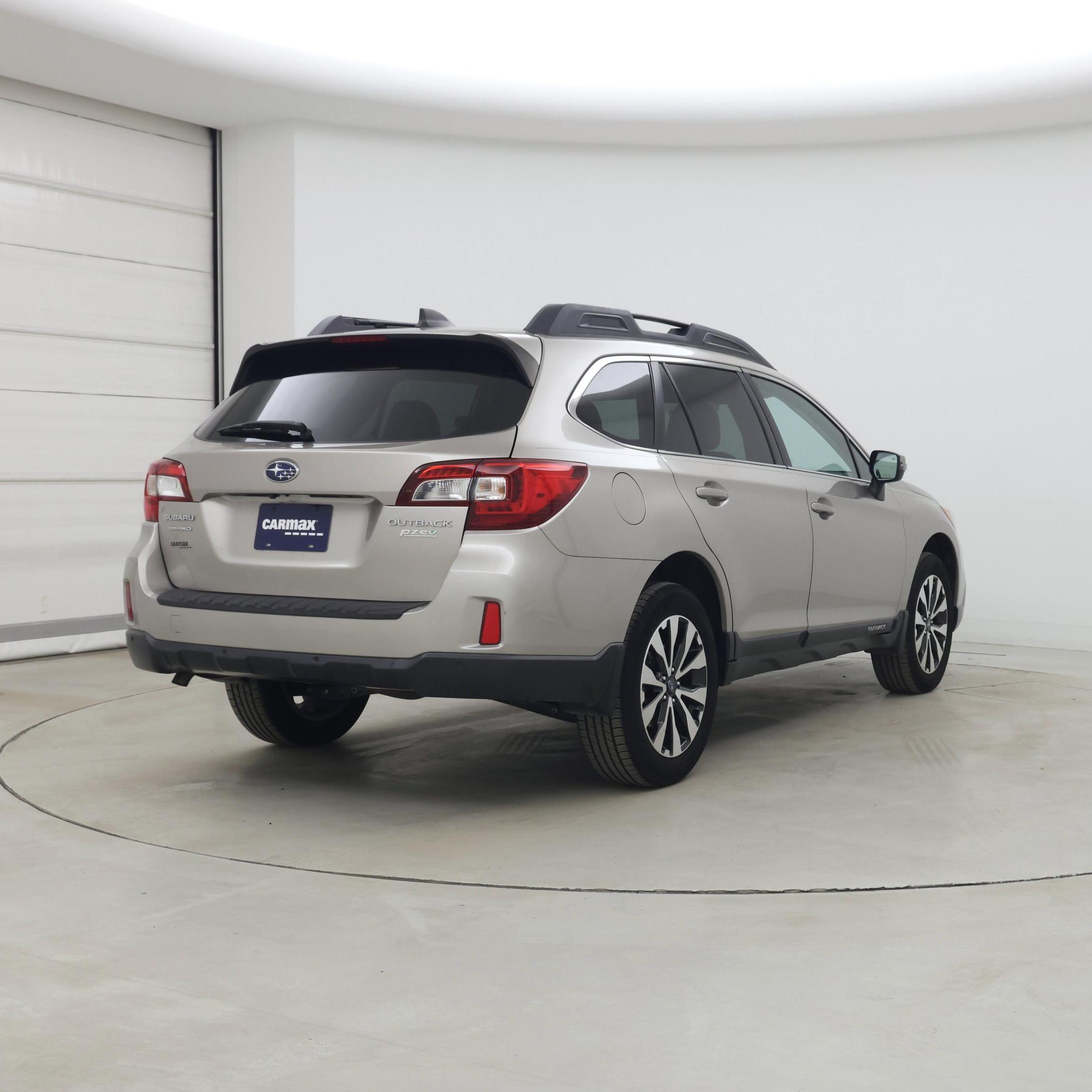 Thumbnail: 2017 Subaru Outback - 8