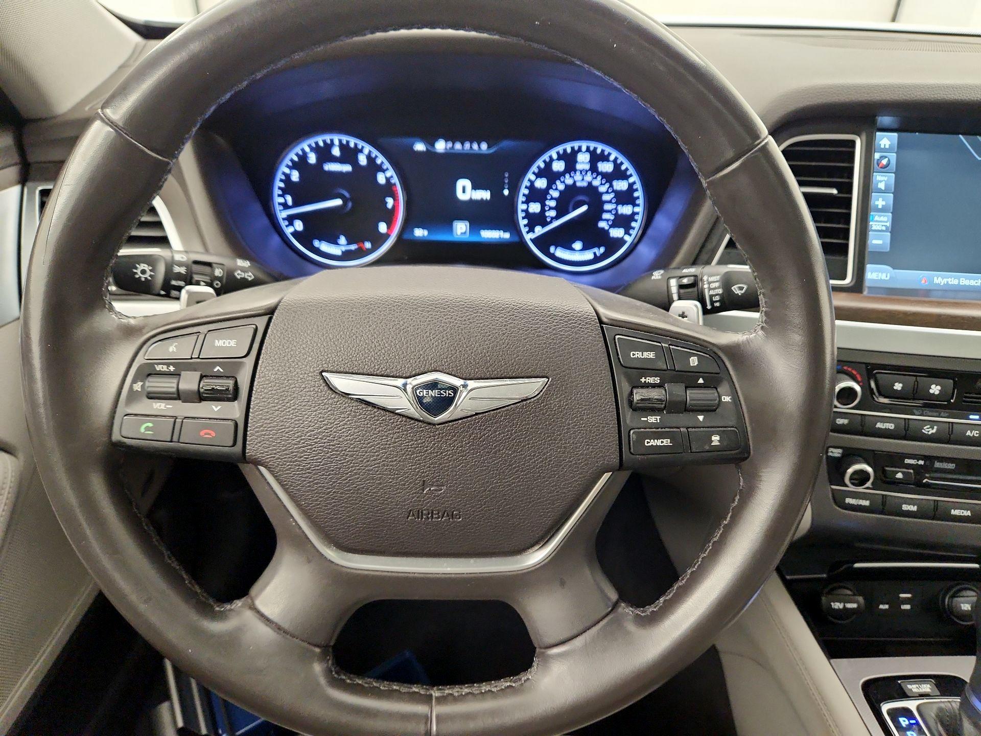 Thumbnail: 2017 Genesis G80 - 10