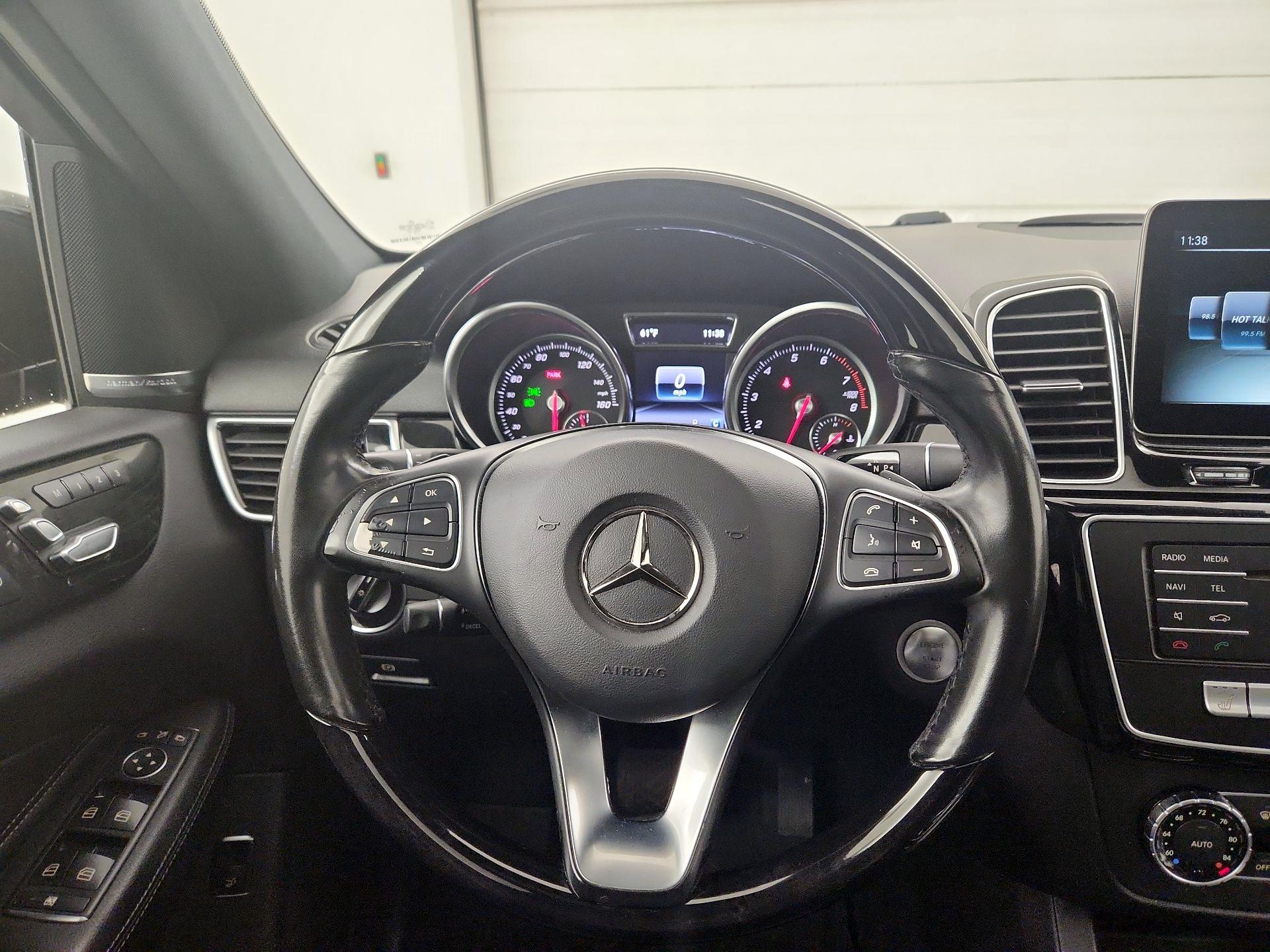 Thumbnail: 2018 Mercedes-Benz GLE - 10