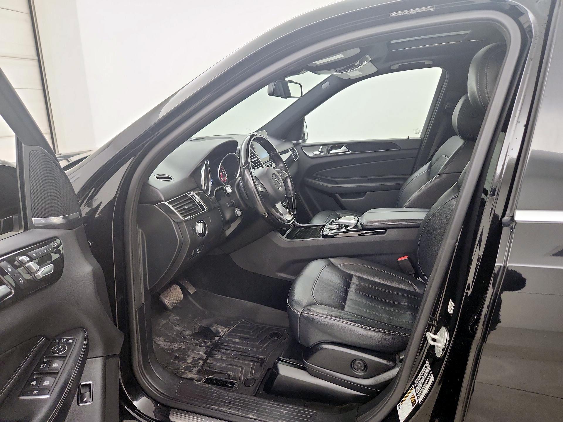 Thumbnail: 2018 Mercedes-Benz GLE - 11