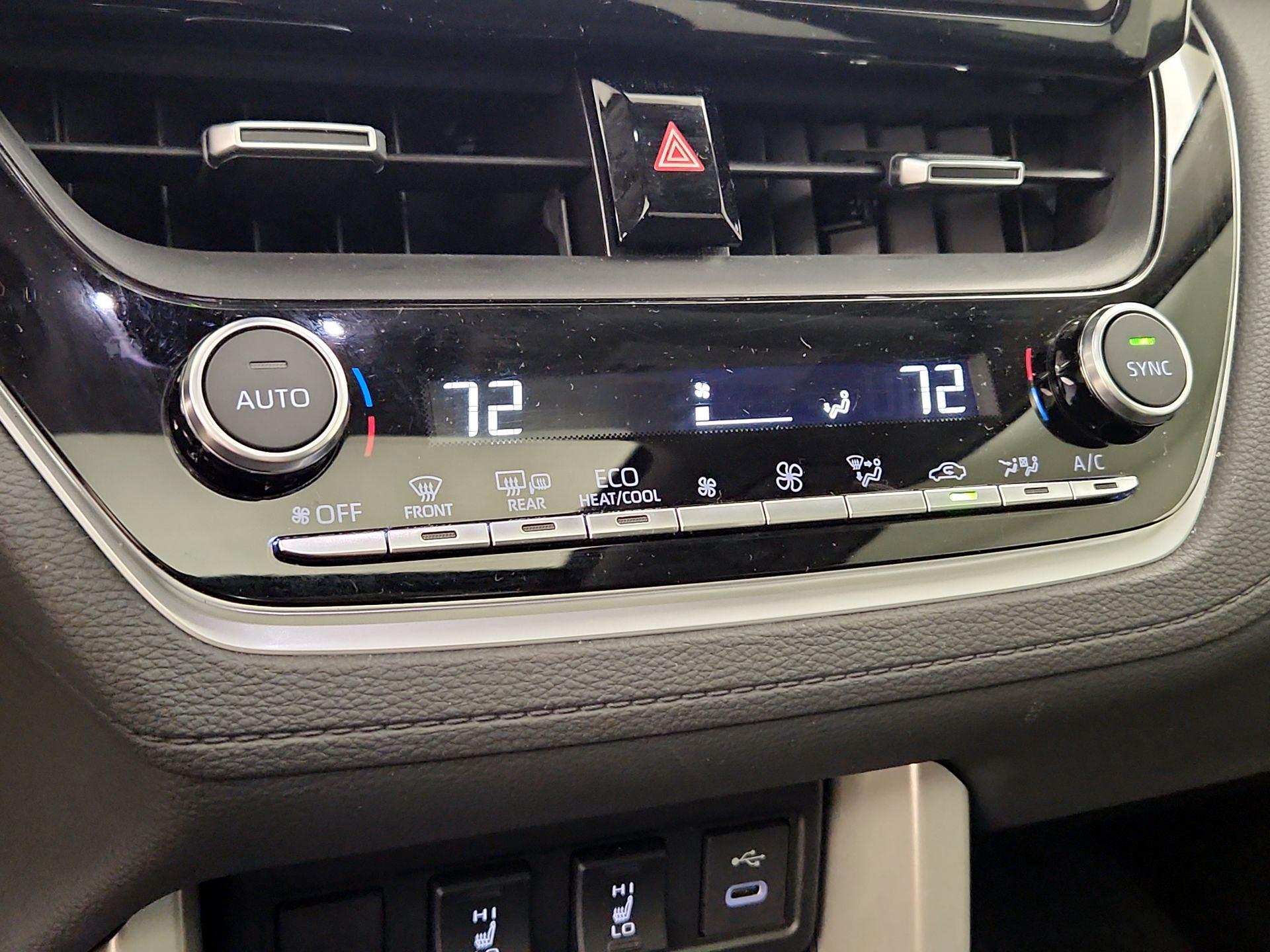 Thumbnail: 2025 Toyota Corolla Cross - 16