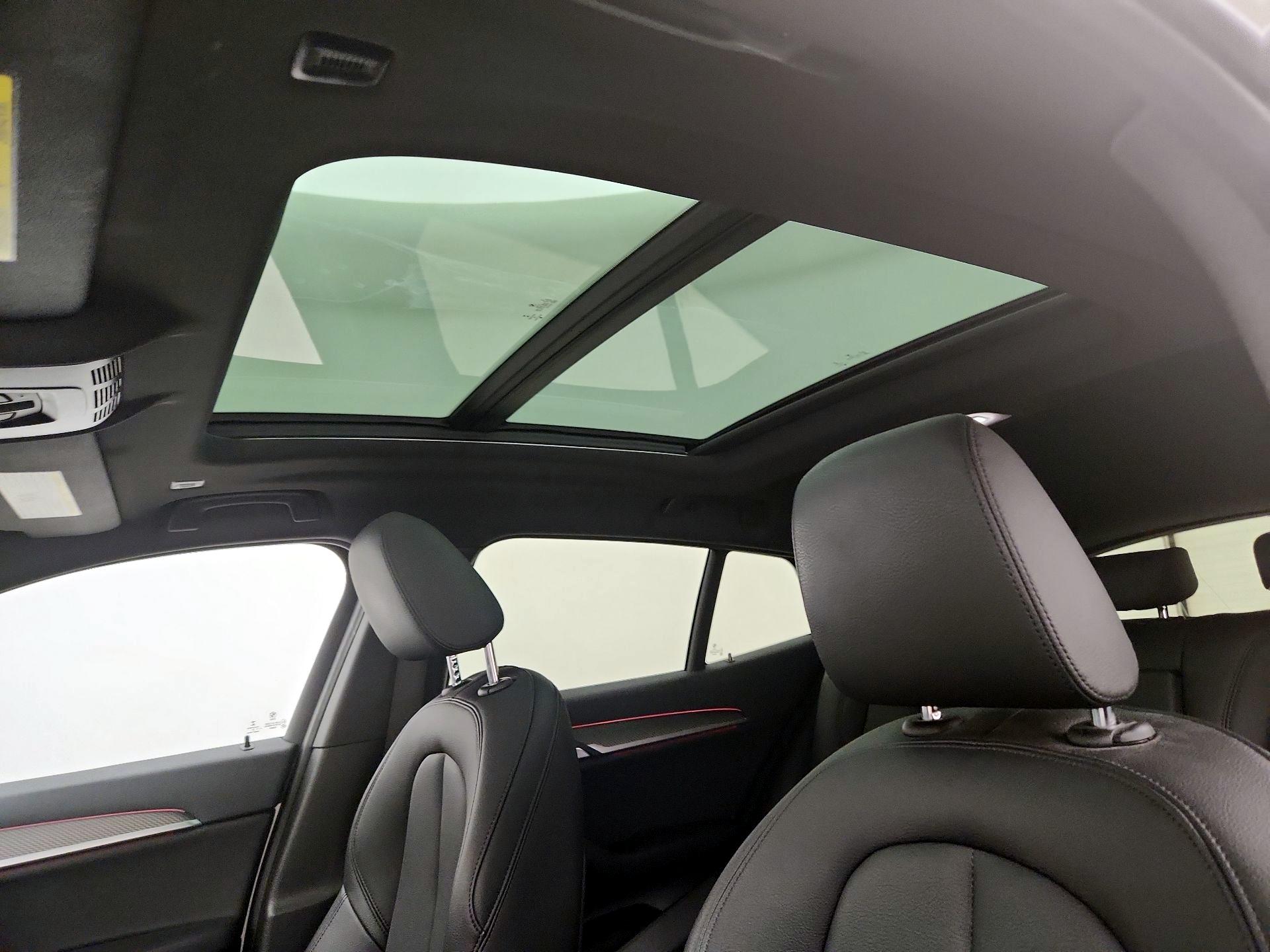 Thumbnail: 2022 BMW X2 - 20