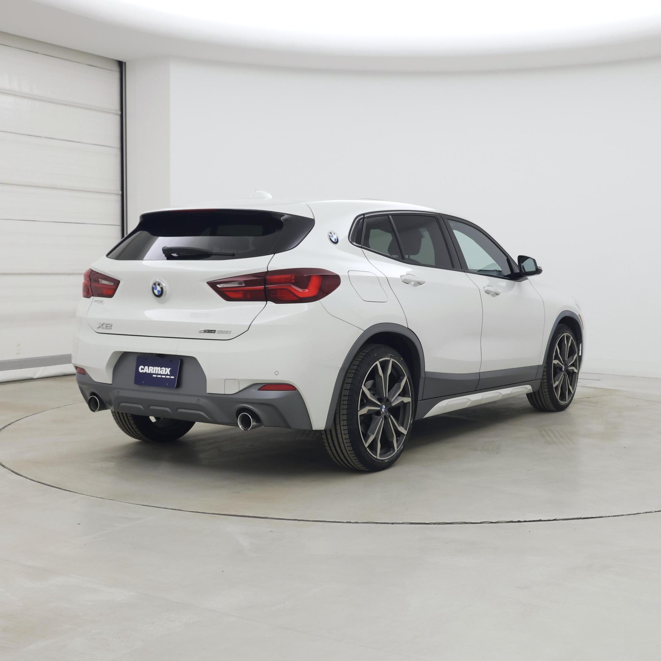 Thumbnail: 2022 BMW X2 - 8