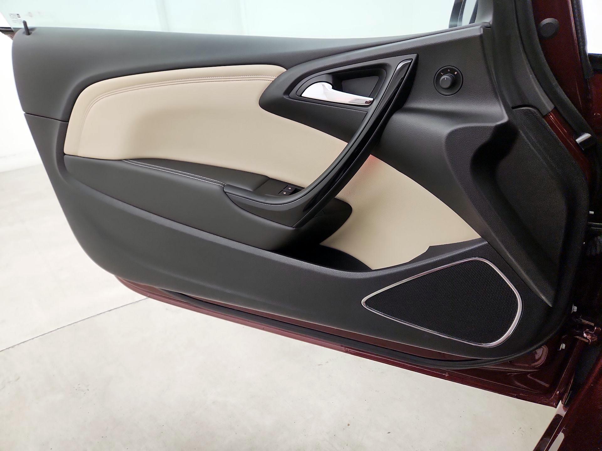 Thumbnail: 2018 Buick Cascada - 10