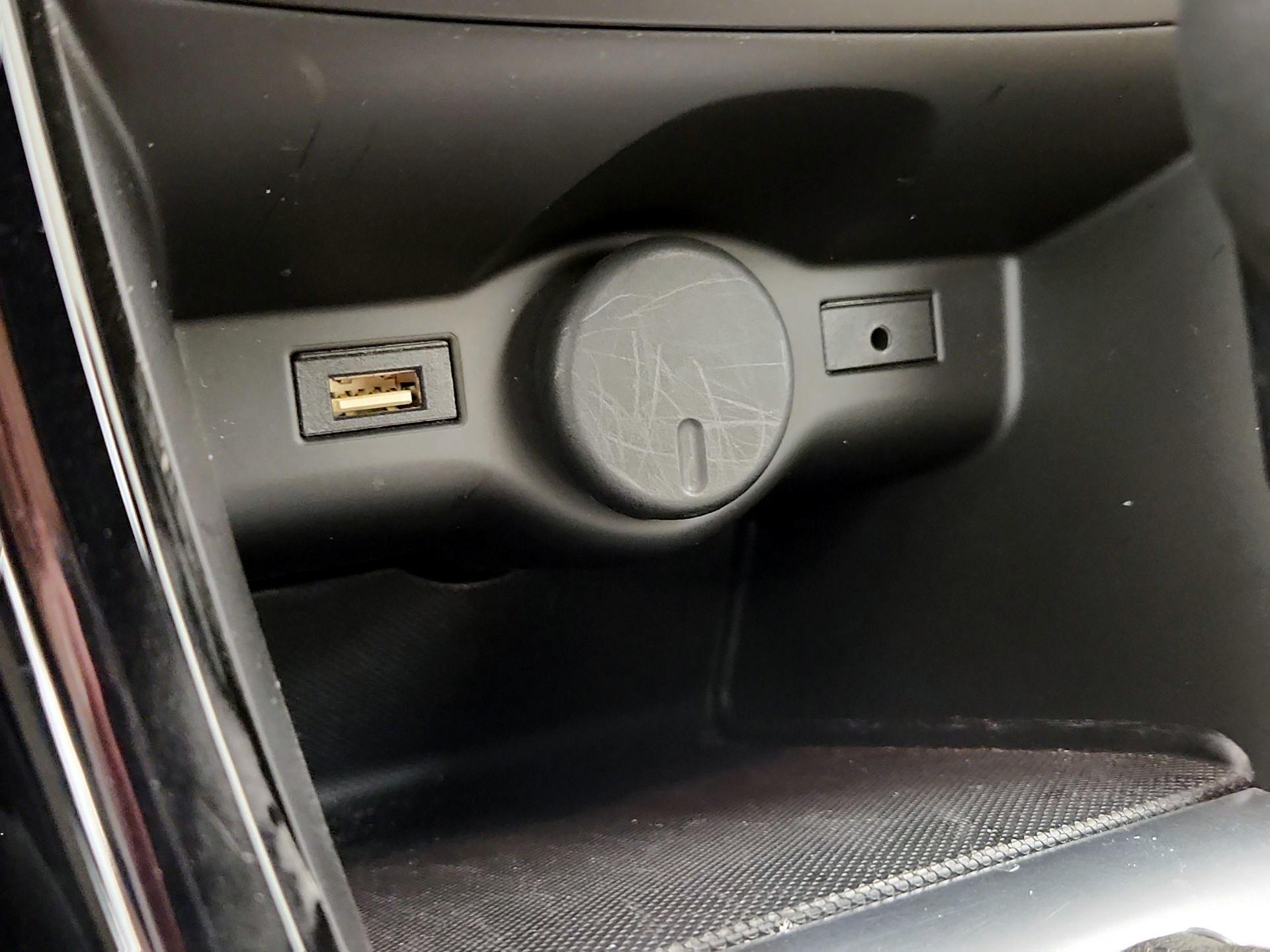 Thumbnail: 2018 Buick Cascada - 17