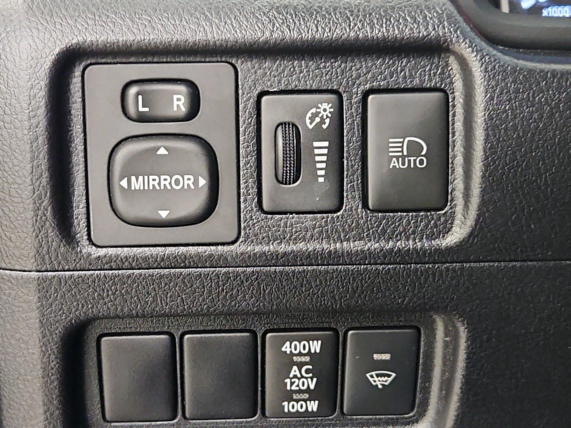 Thumbnail: 2023 Toyota 4Runner - 13