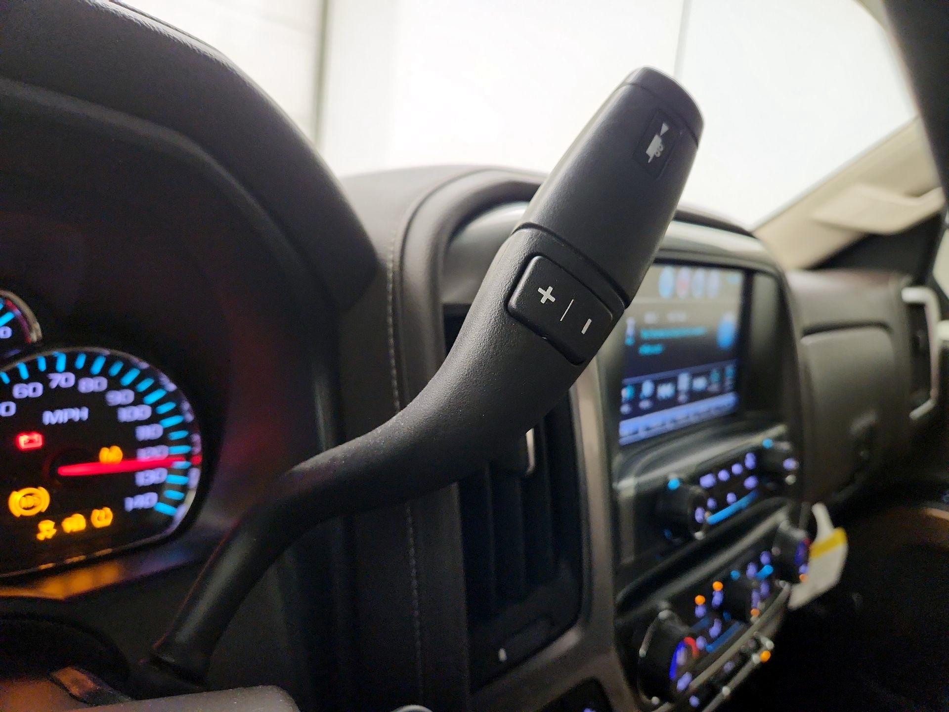 Thumbnail: 2018 Chevrolet Silverado 1500 - 18