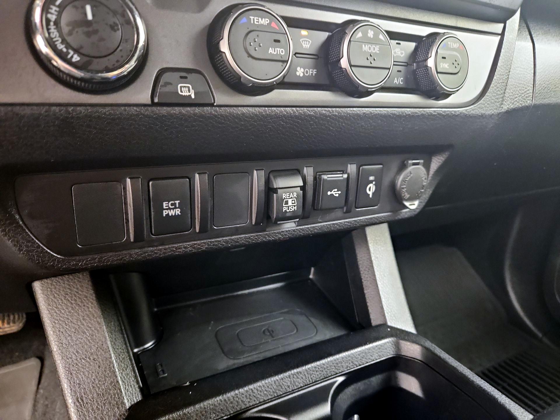 Thumbnail: 2023 Toyota Tacoma - 19