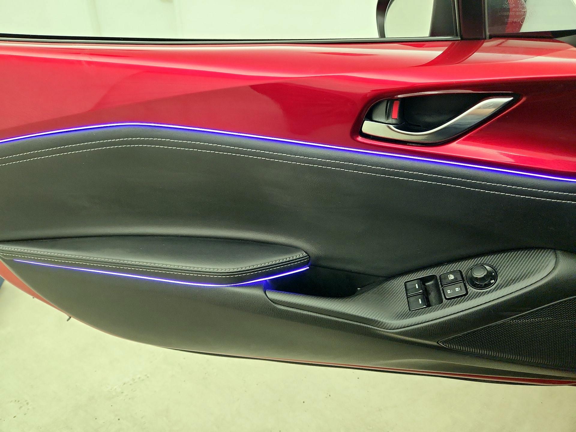 Thumbnail: 2021 Mazda MX-5 Miata - 12