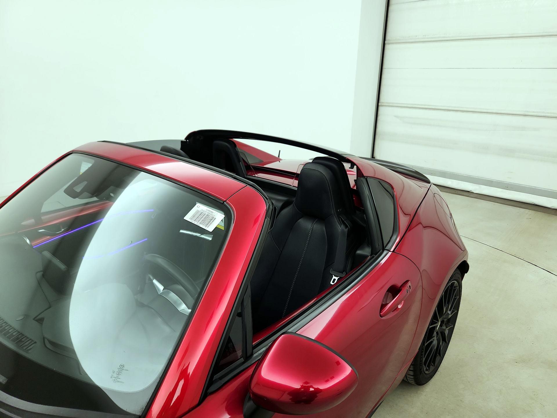 Thumbnail: 2021 Mazda MX-5 Miata - 20