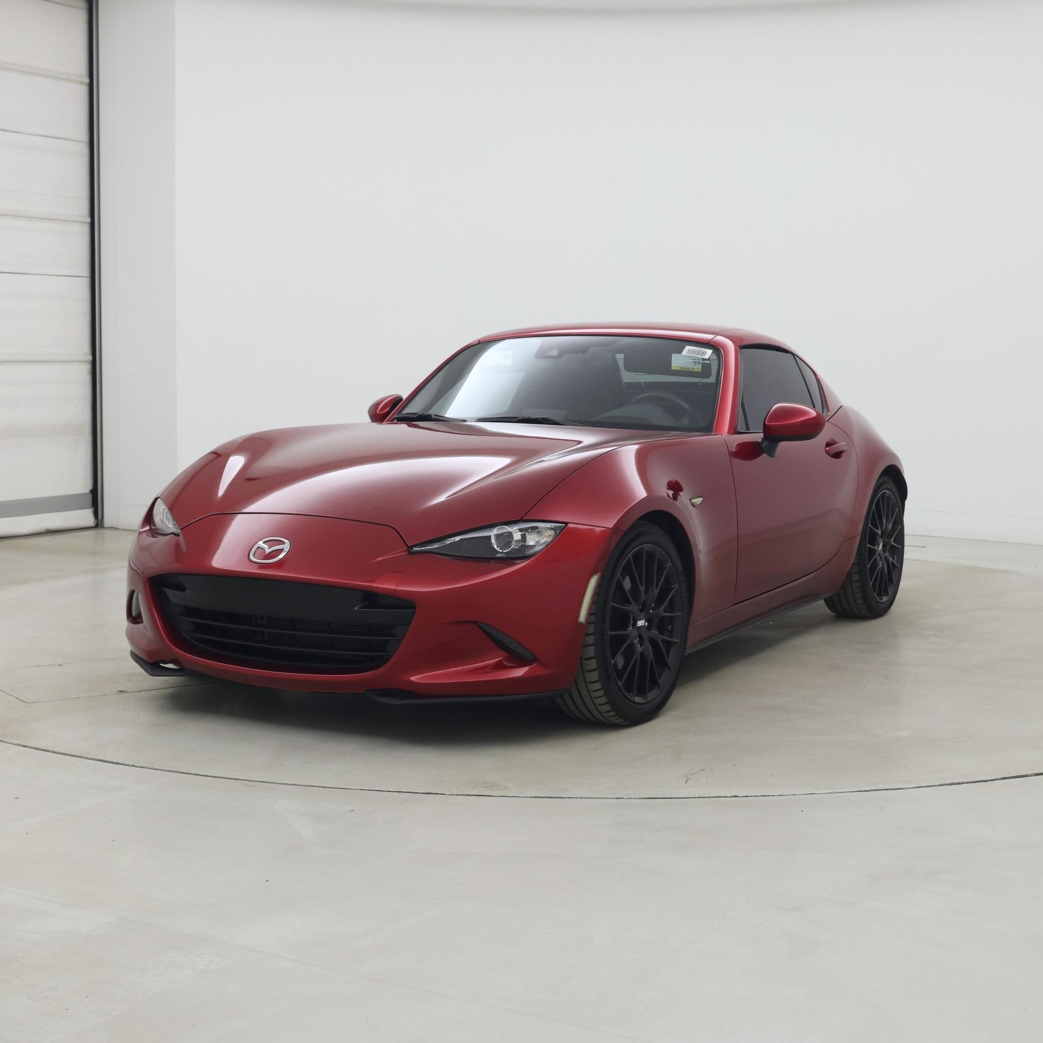 Thumbnail: 2021 Mazda MX-5 Miata - 4