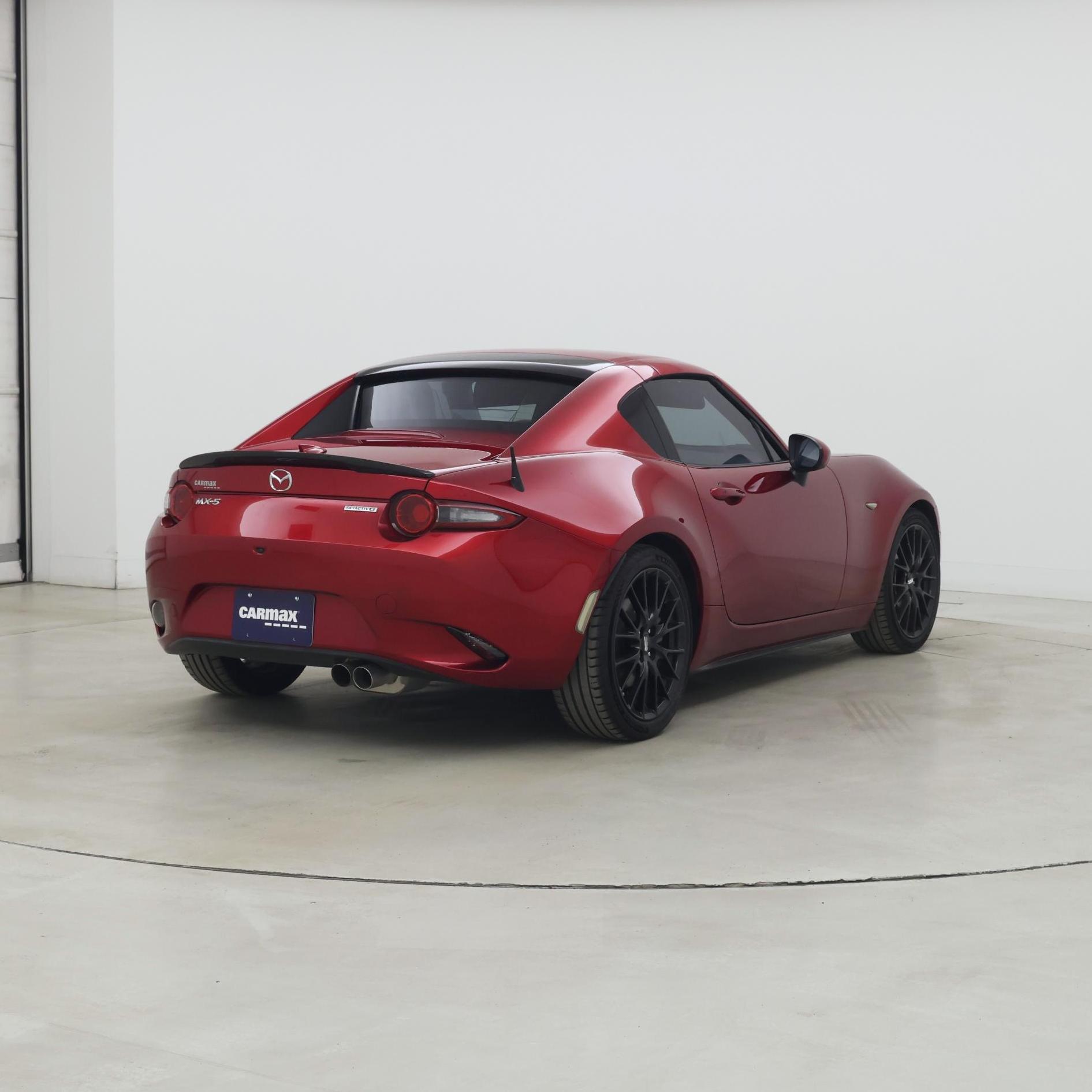 Thumbnail: 2021 Mazda MX-5 Miata - 8