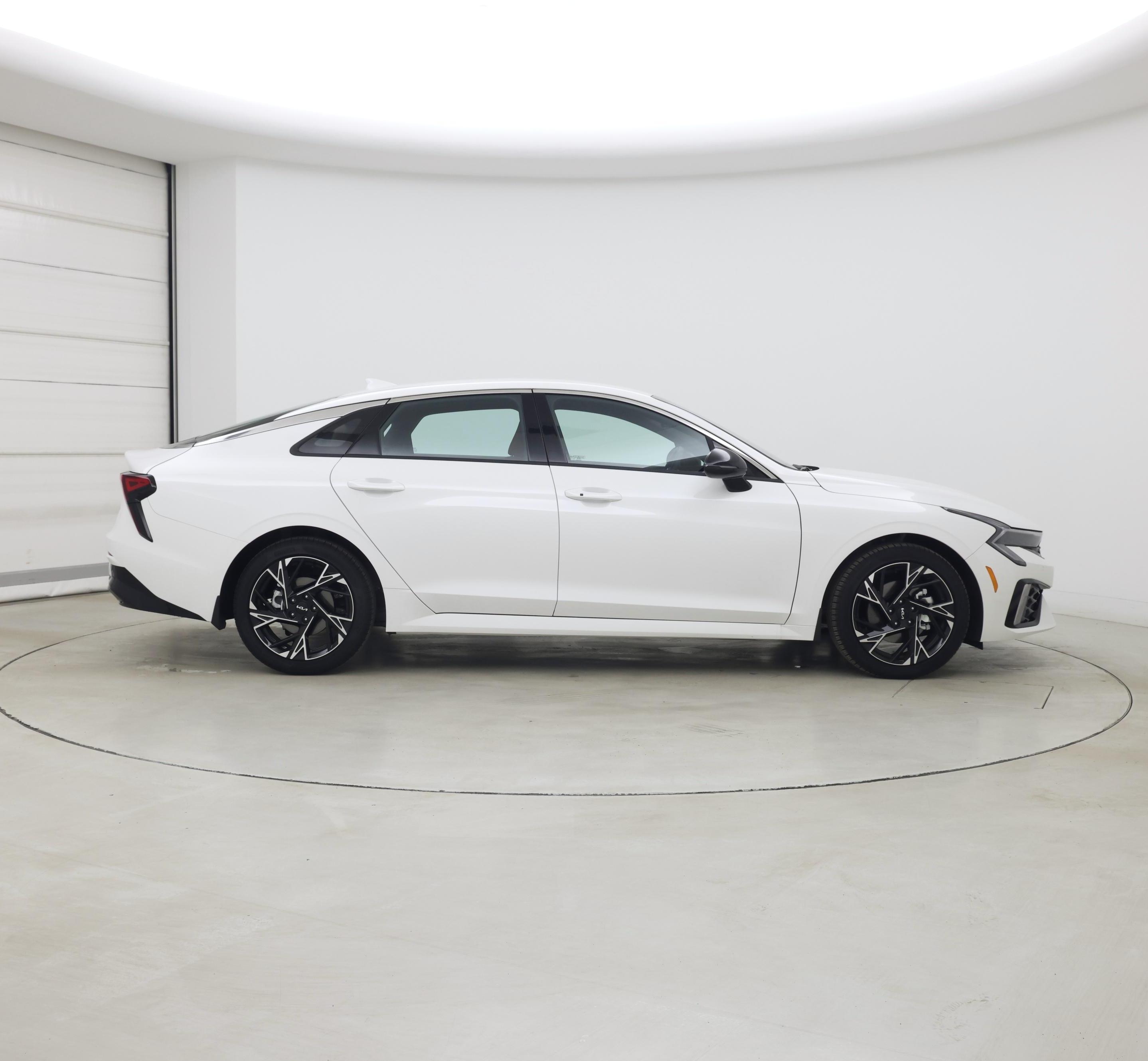 Thumbnail: 2026 Kia K5 - 7