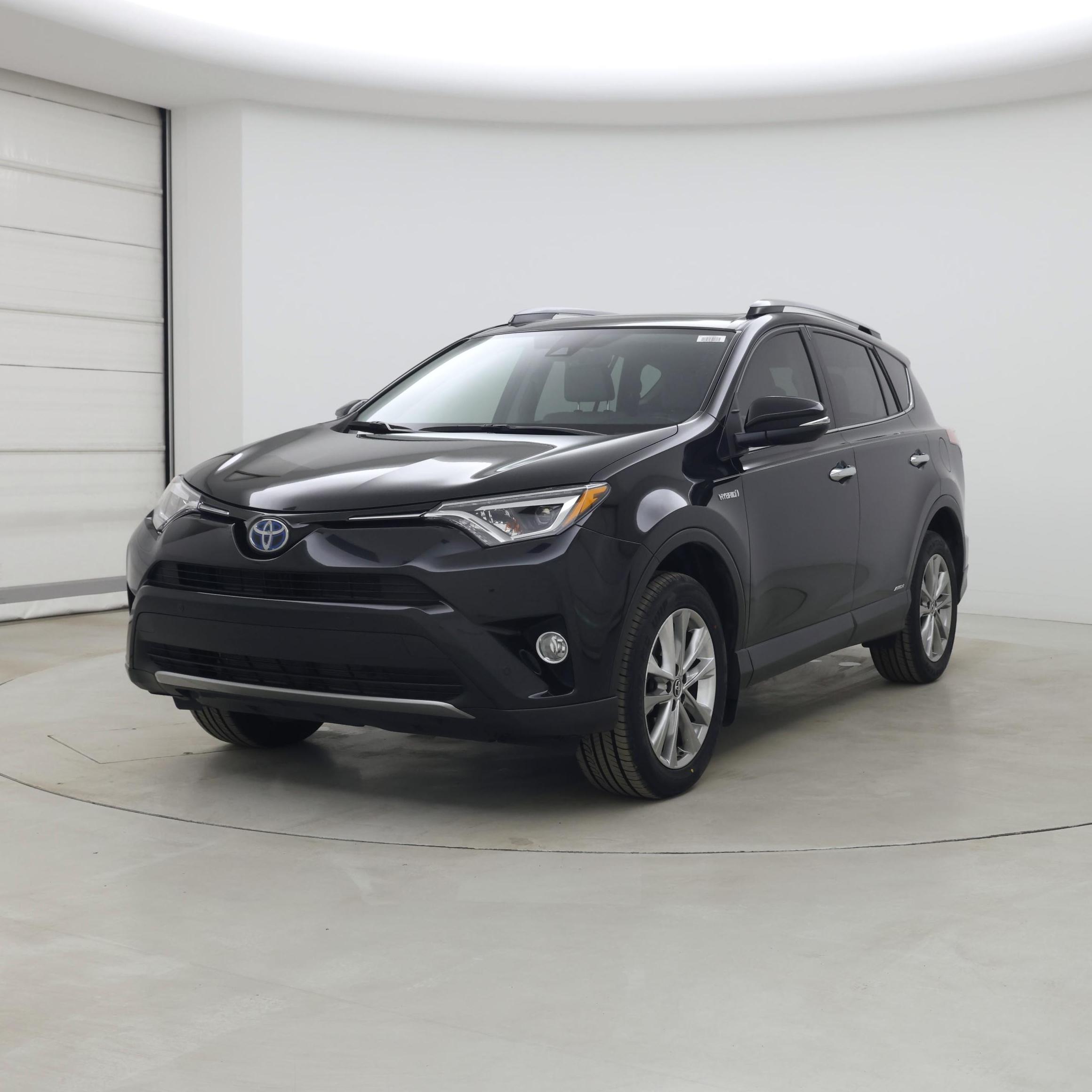 Thumbnail: 2018 Toyota RAV4 - 4