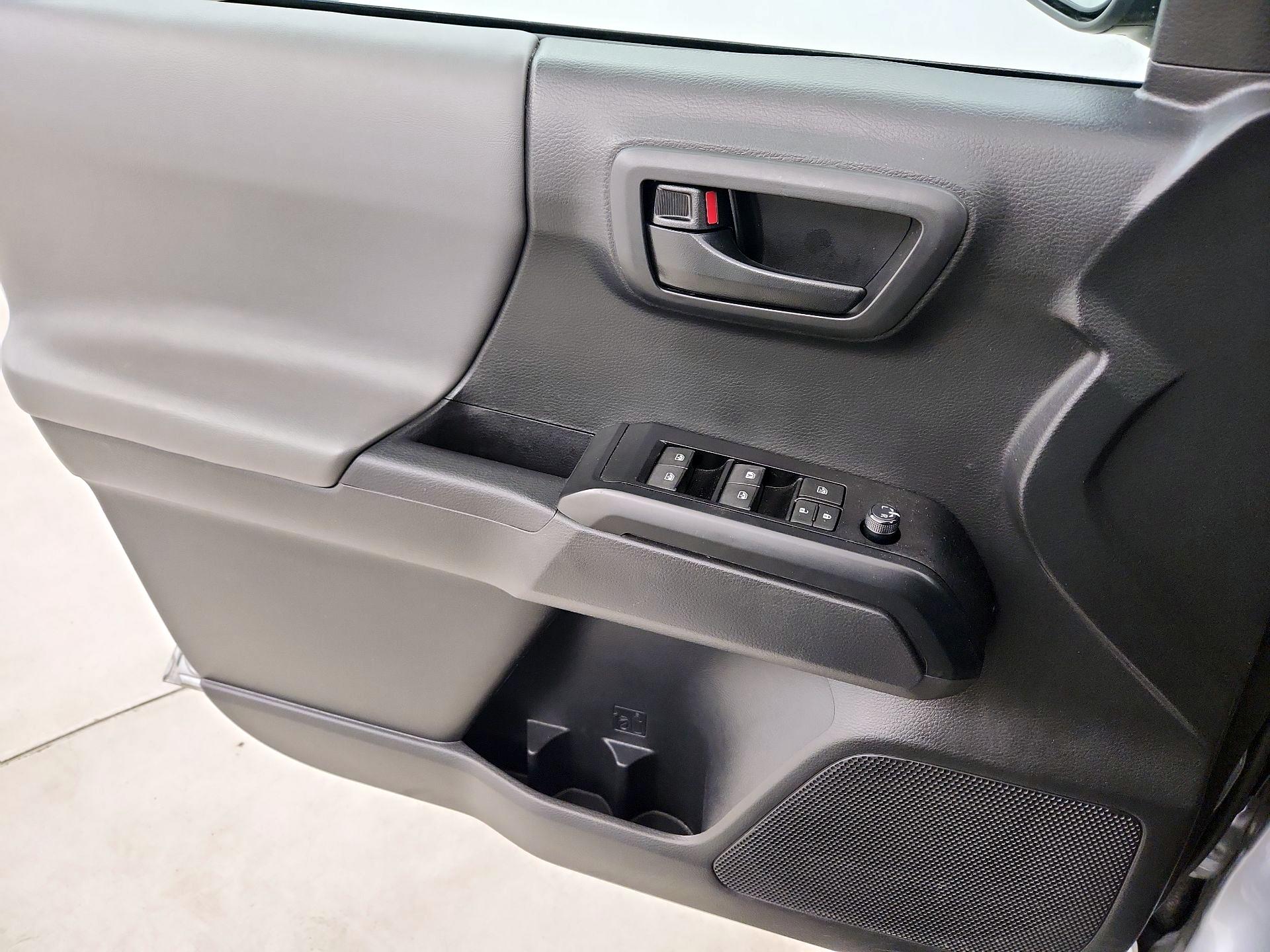 Thumbnail: 2023 Toyota Tacoma - 12