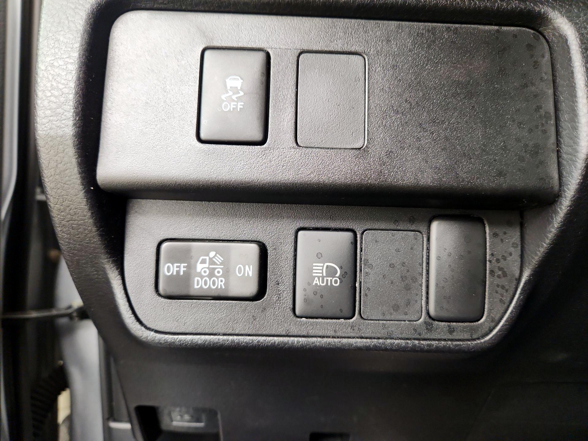 Thumbnail: 2023 Toyota Tacoma - 13