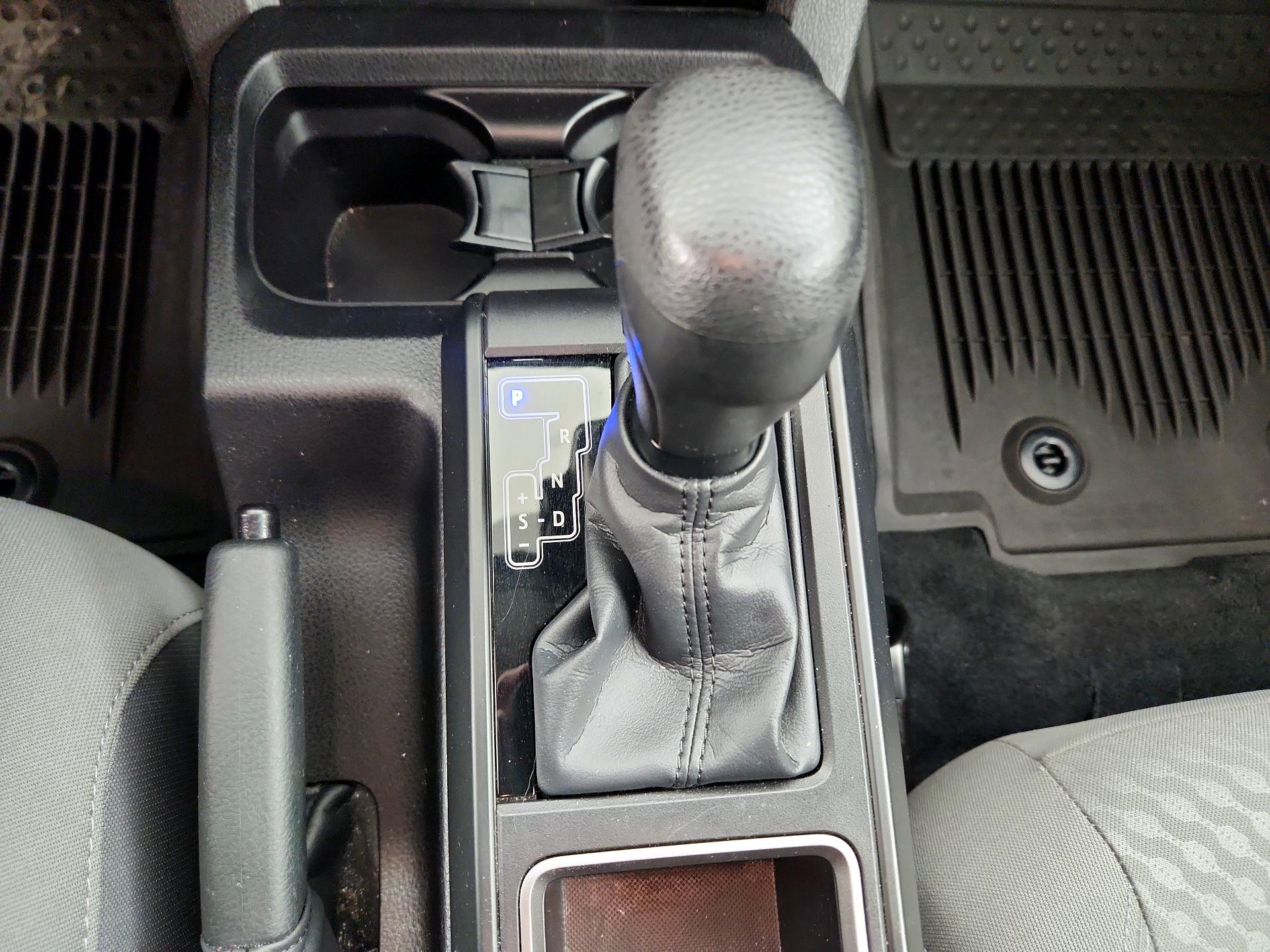 Thumbnail: 2023 Toyota Tacoma - 17