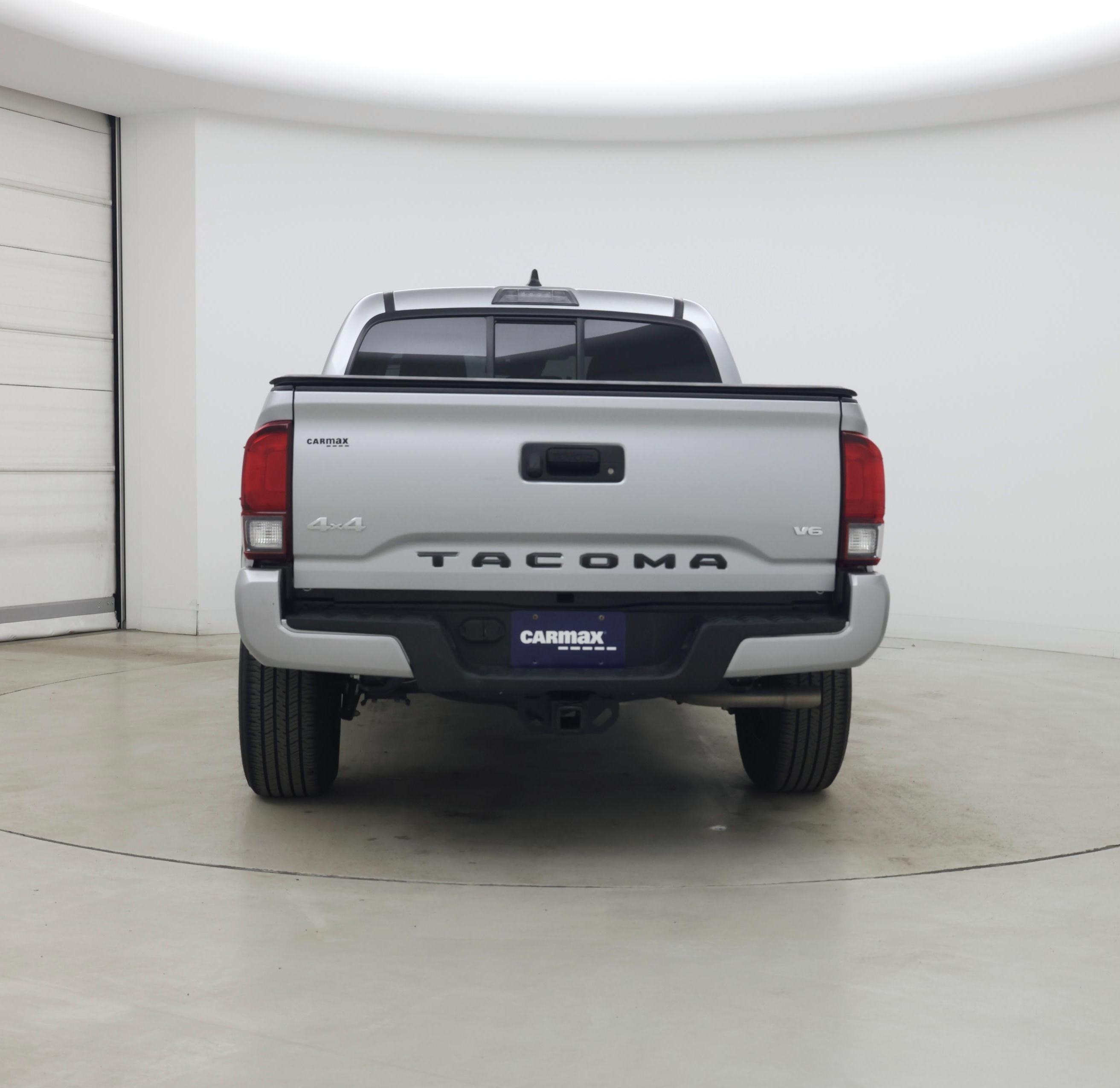 Thumbnail: 2023 Toyota Tacoma - 6