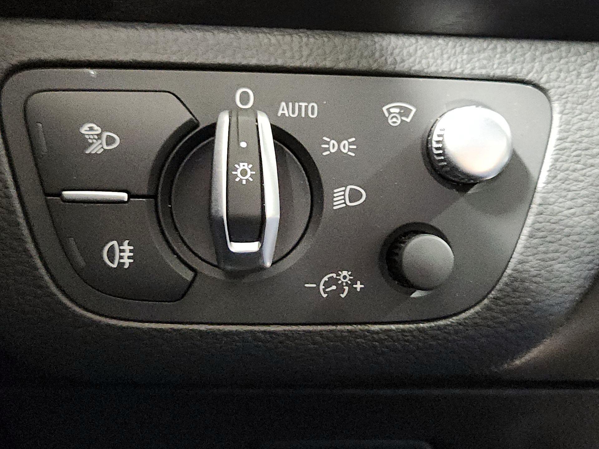 Thumbnail: 2020 Audi Q5 - 13