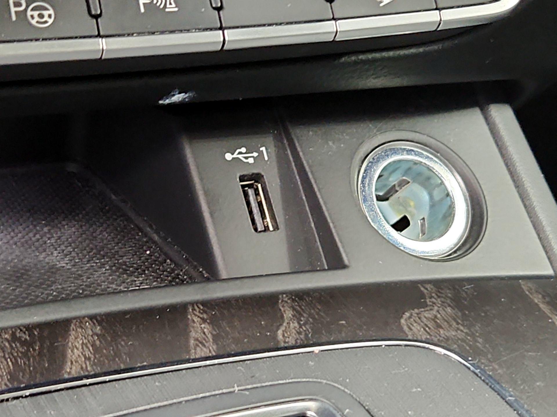 Thumbnail: 2020 Audi Q5 - 19