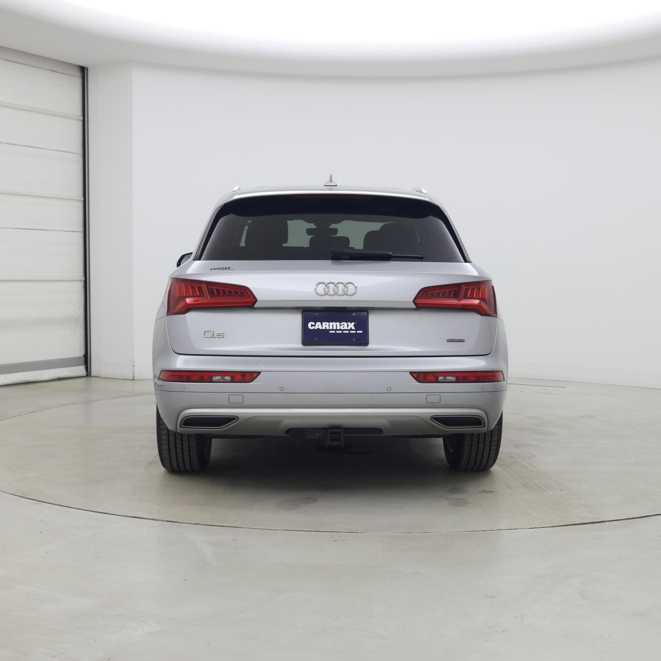 Thumbnail: 2020 Audi Q5 - 6