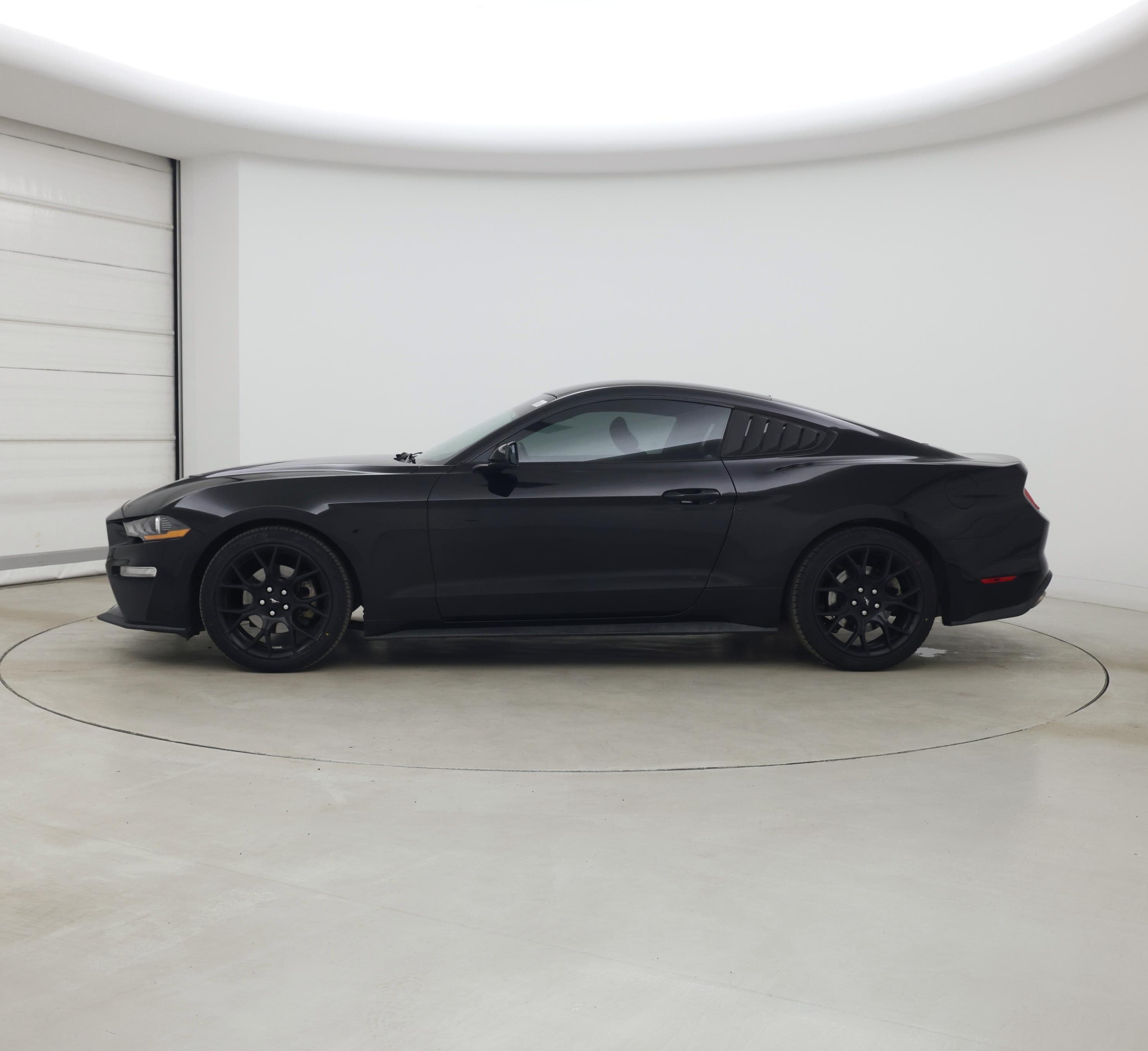 Thumbnail: 2018 Ford Mustang - 3