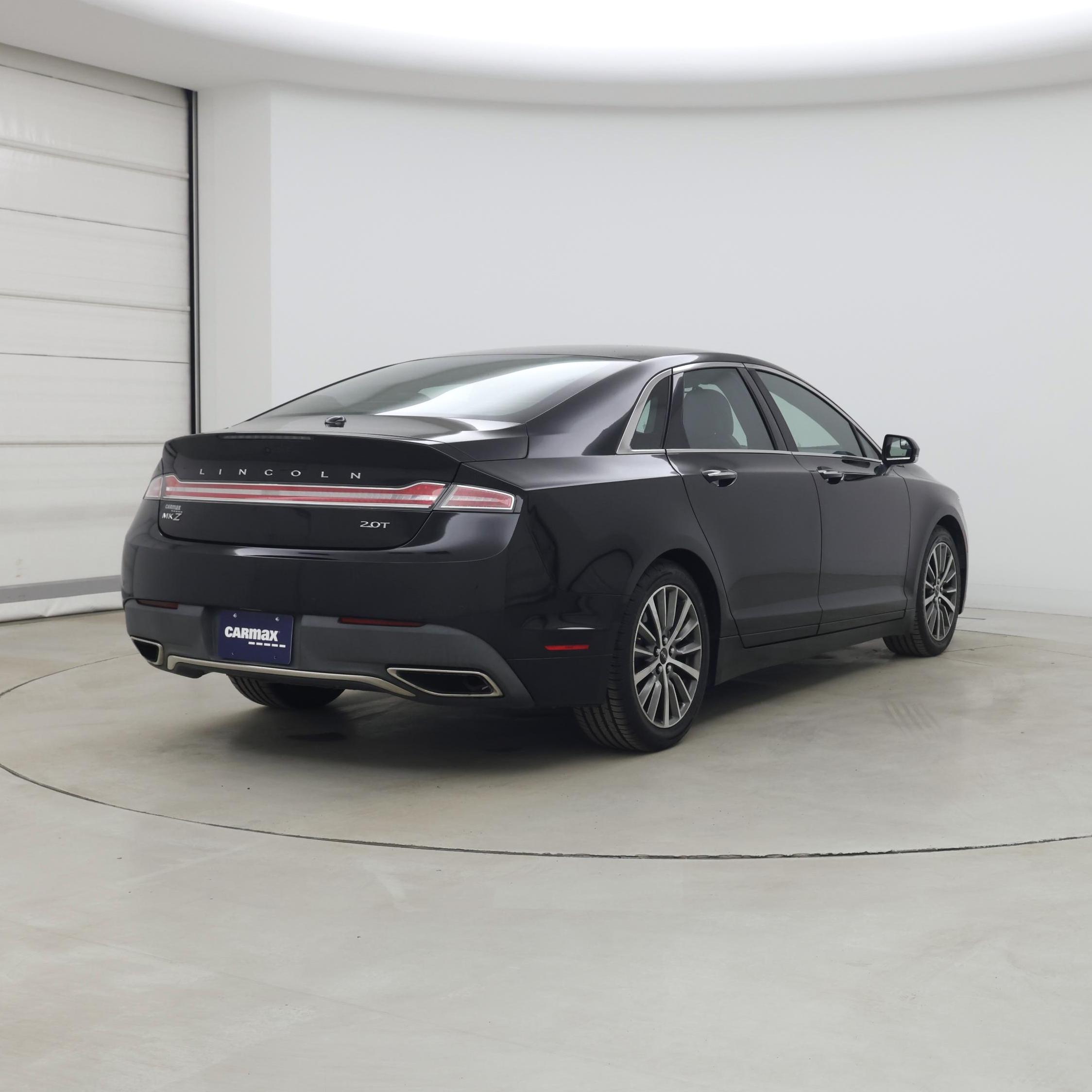 Thumbnail: 2017 Lincoln MKZ - 8