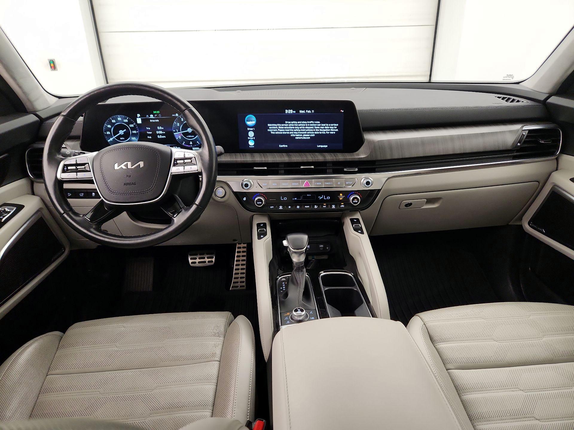 Thumbnail: 2023 Kia Telluride - 9